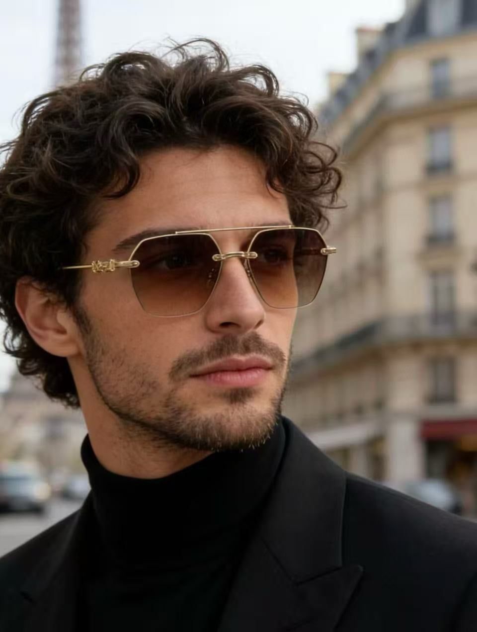 Mehrfarbige Sonnenbrille