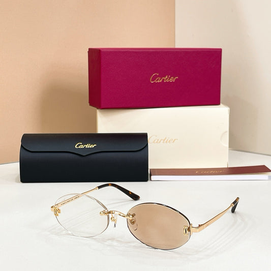 Mehrfarbige Sonnenbrille
