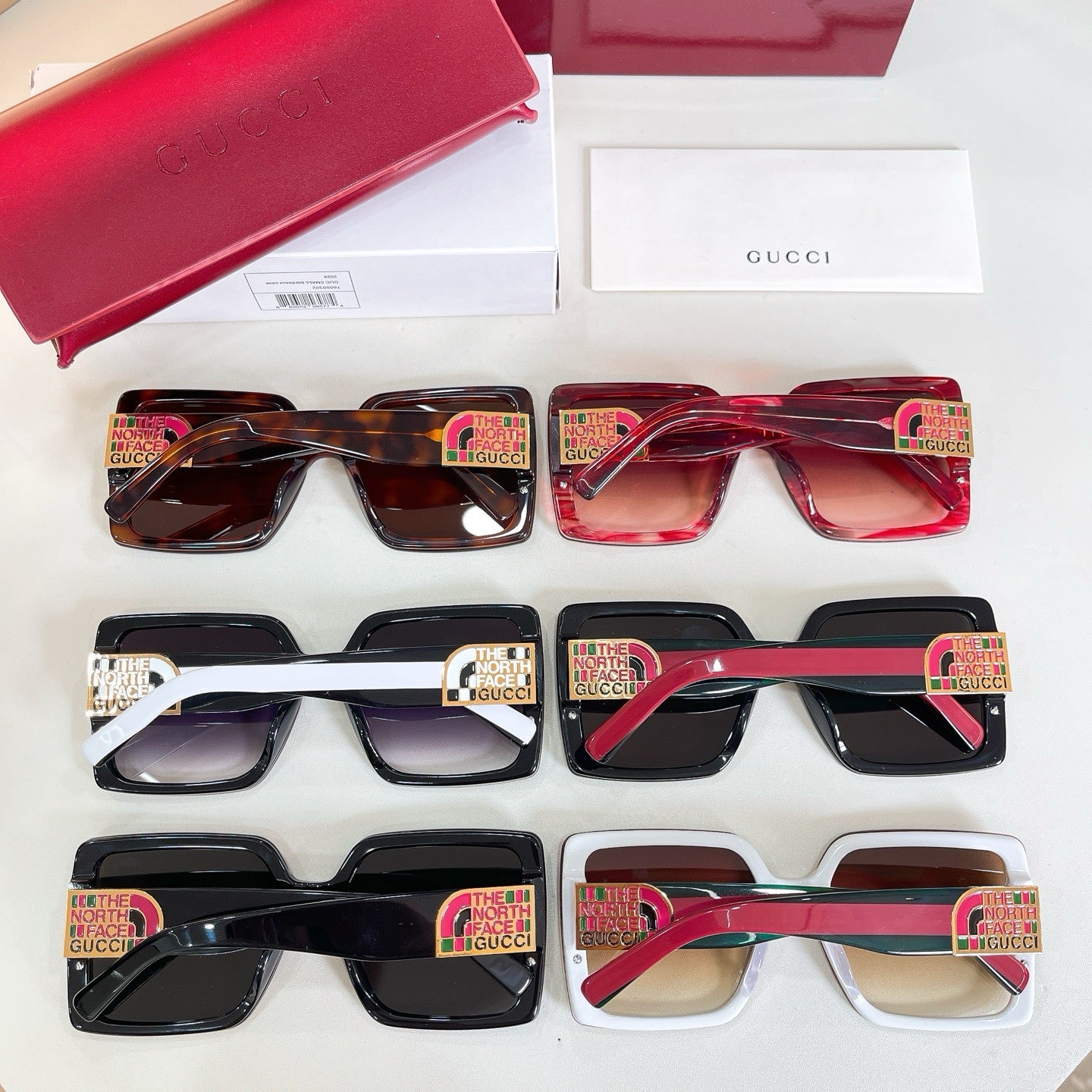 Mehrfarbige Sonnenbrille