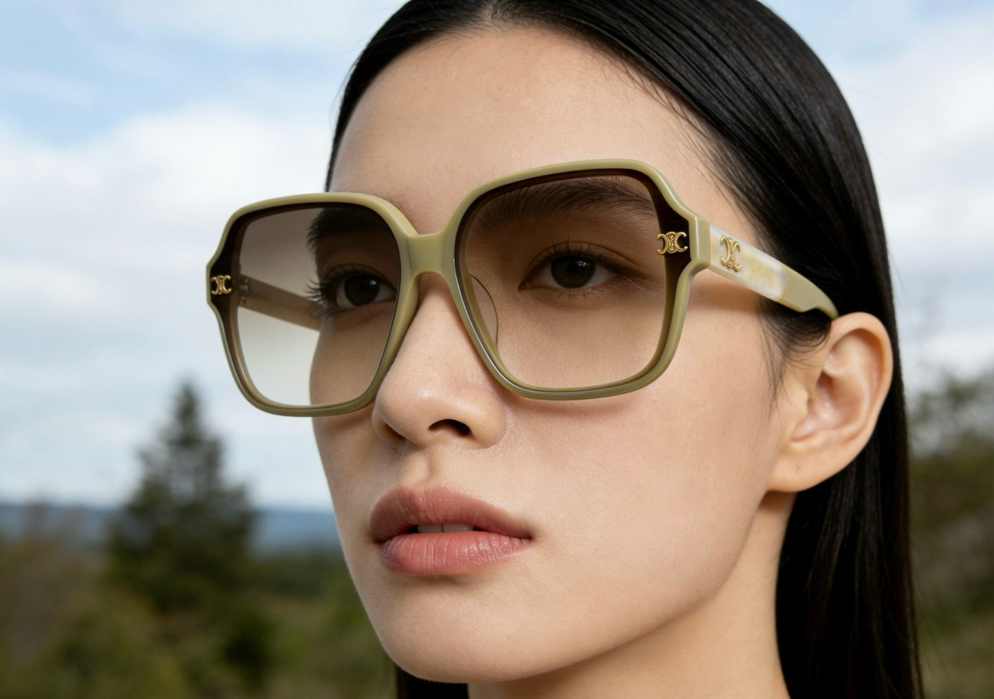 Mehrfarbige Sonnenbrille