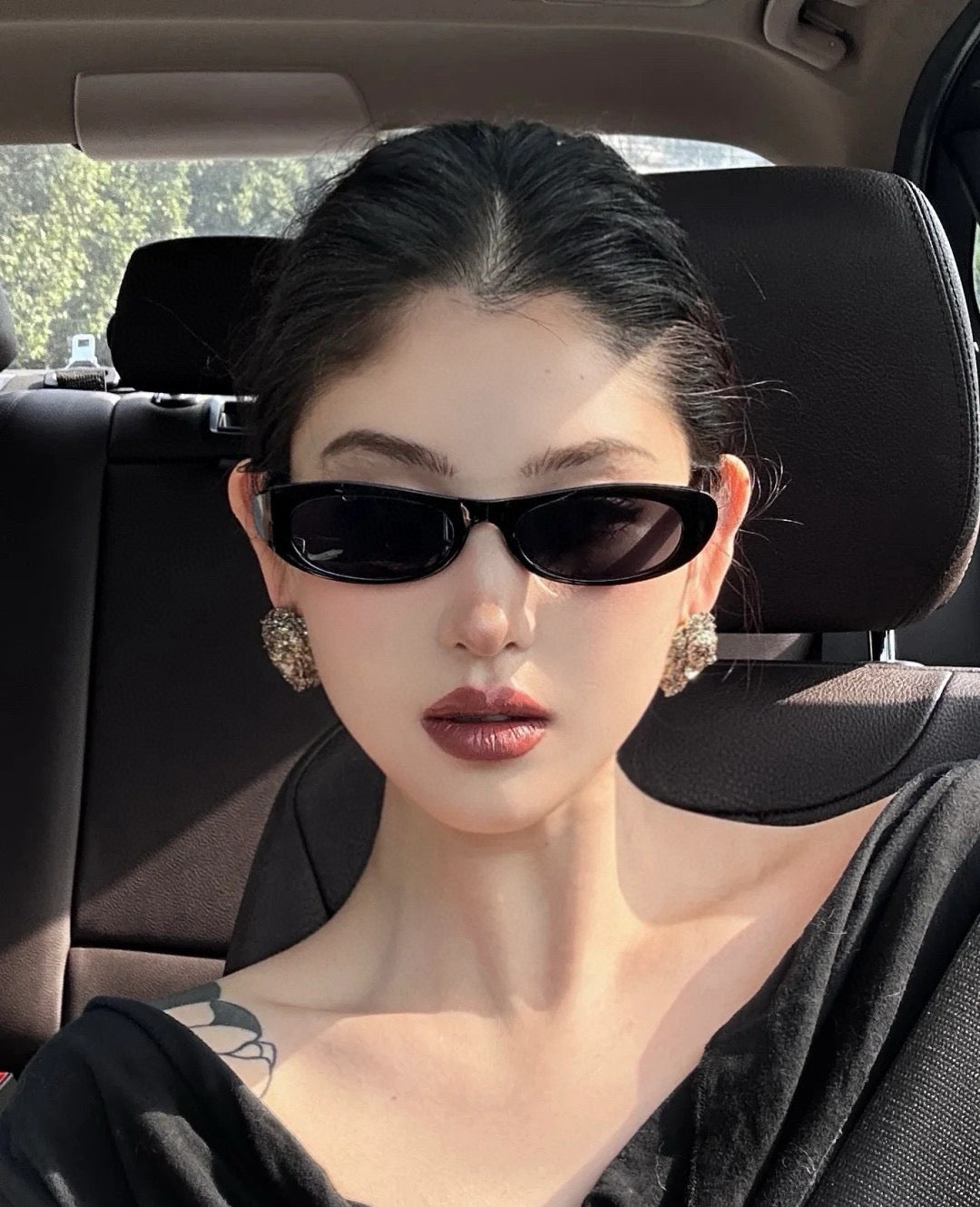 Mehrfarbige Sonnenbrille