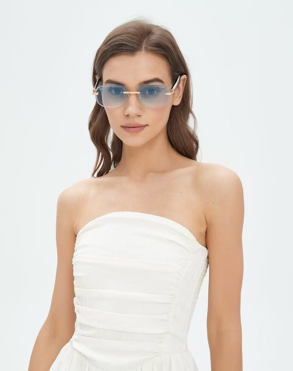 Mehrfarbige Sonnenbrille