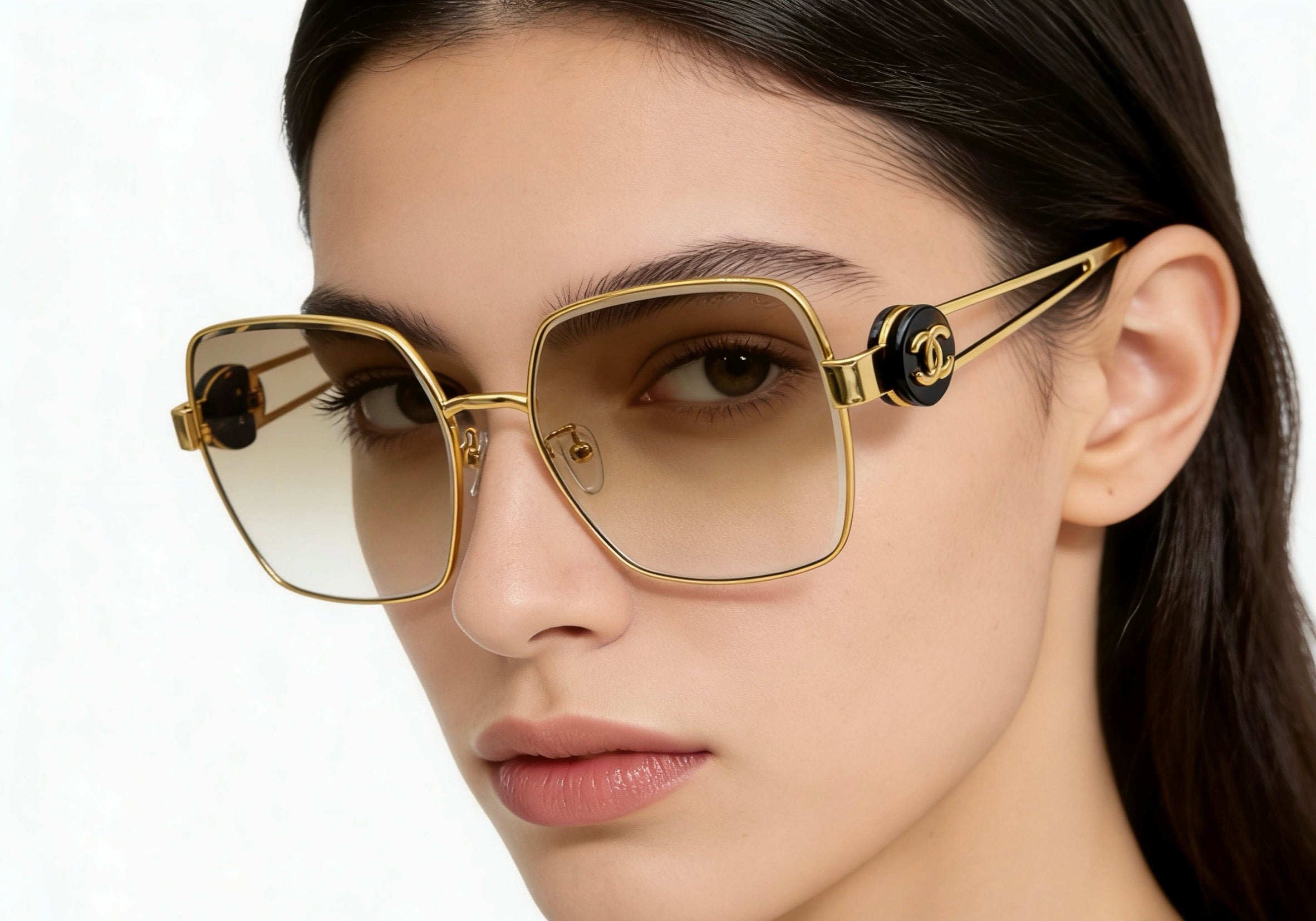 Mehrfarbige Sonnenbrille