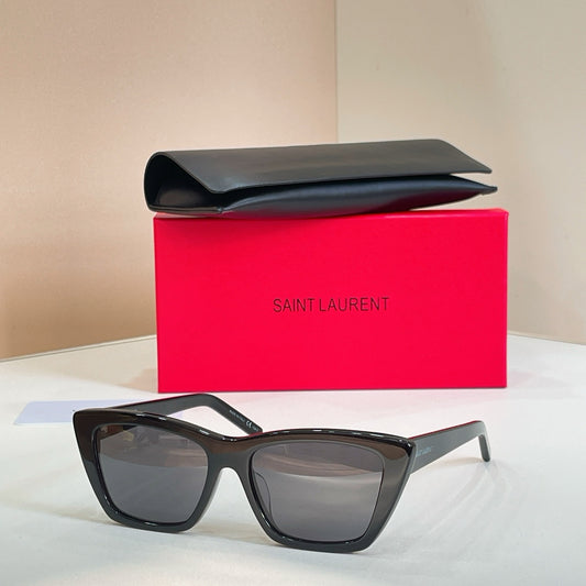 Mehrfarbige Sonnenbrille