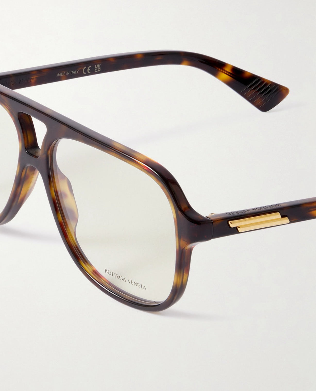 Mehrfarbige Sonnenbrille