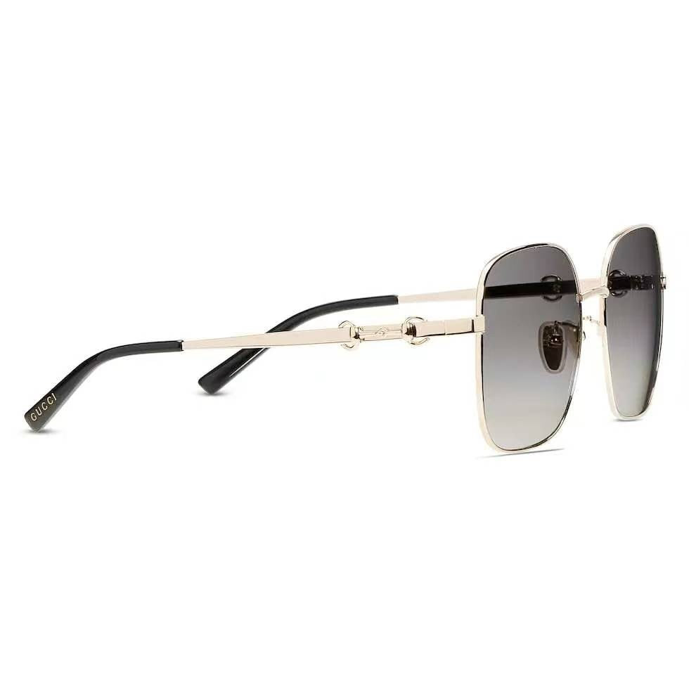Mehrfarbige Sonnenbrille