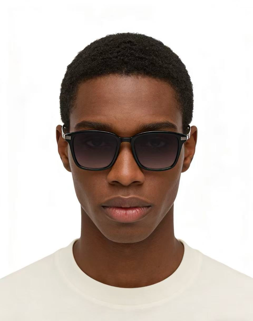 Mehrfarbige Sonnenbrille