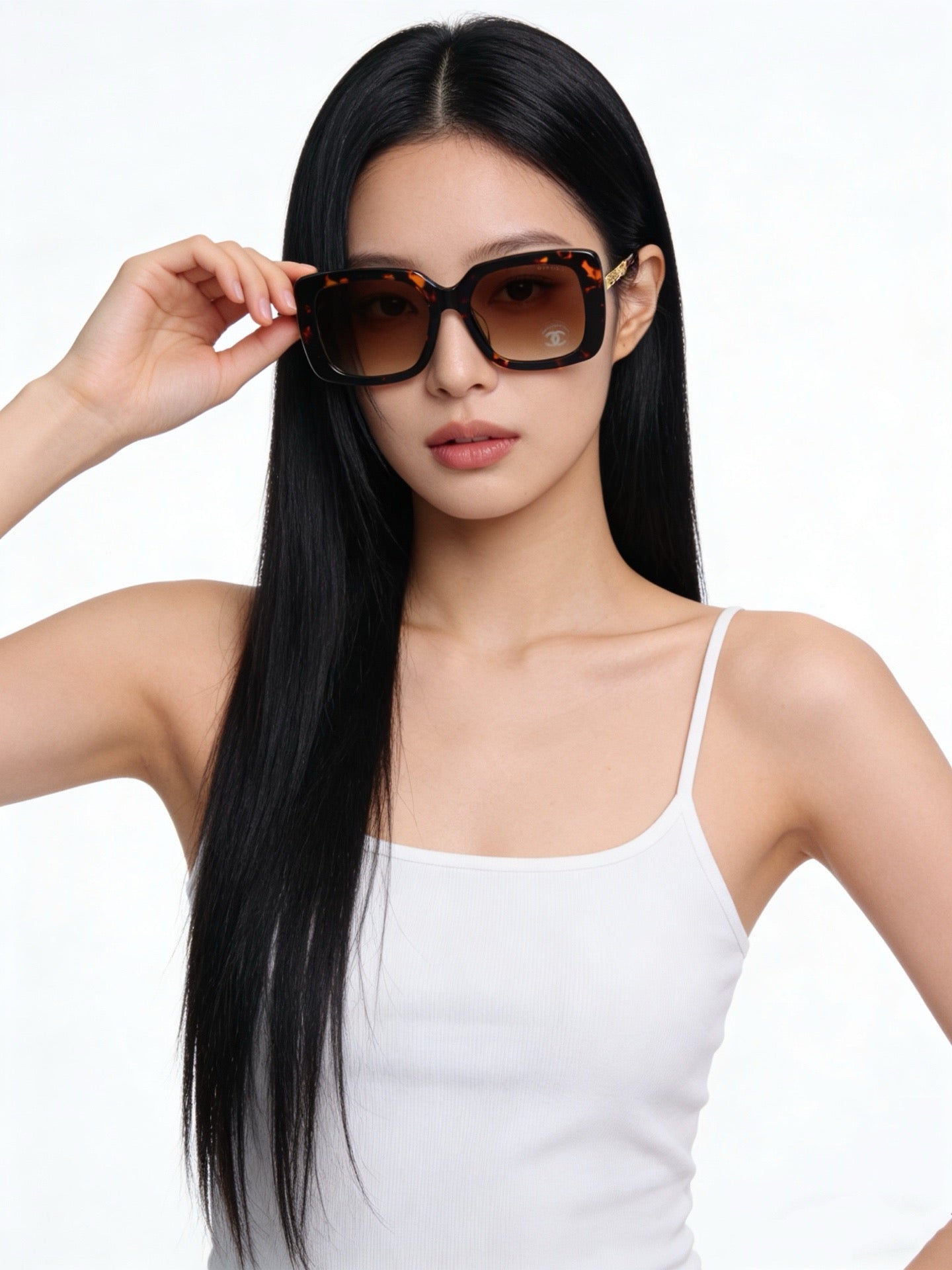 Mehrfarbige Sonnenbrille