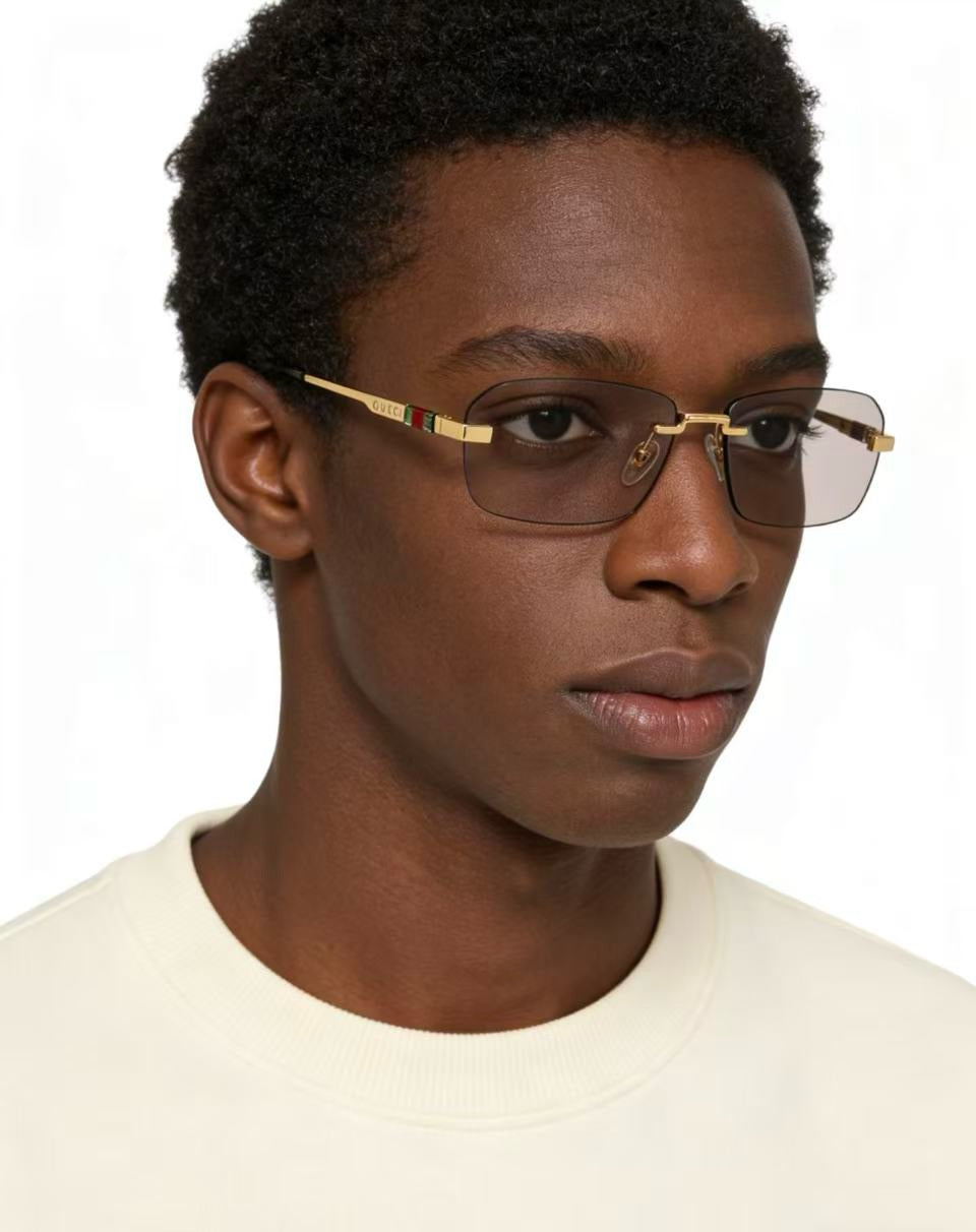 Mehrfarbige Sonnenbrille