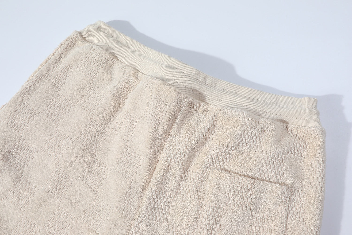 Off-white Short