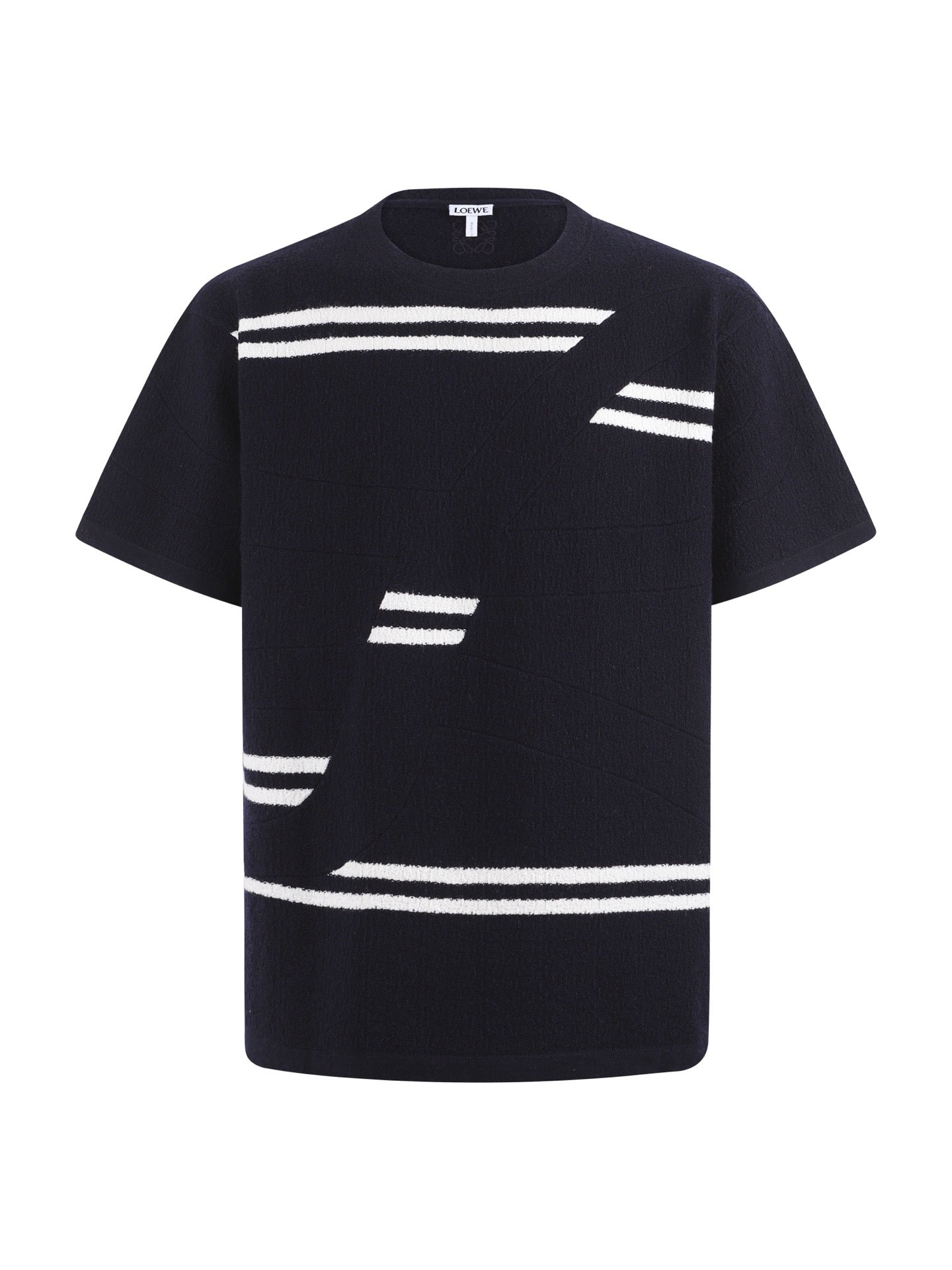 White and Black T-shirt - FashionHype.xyz