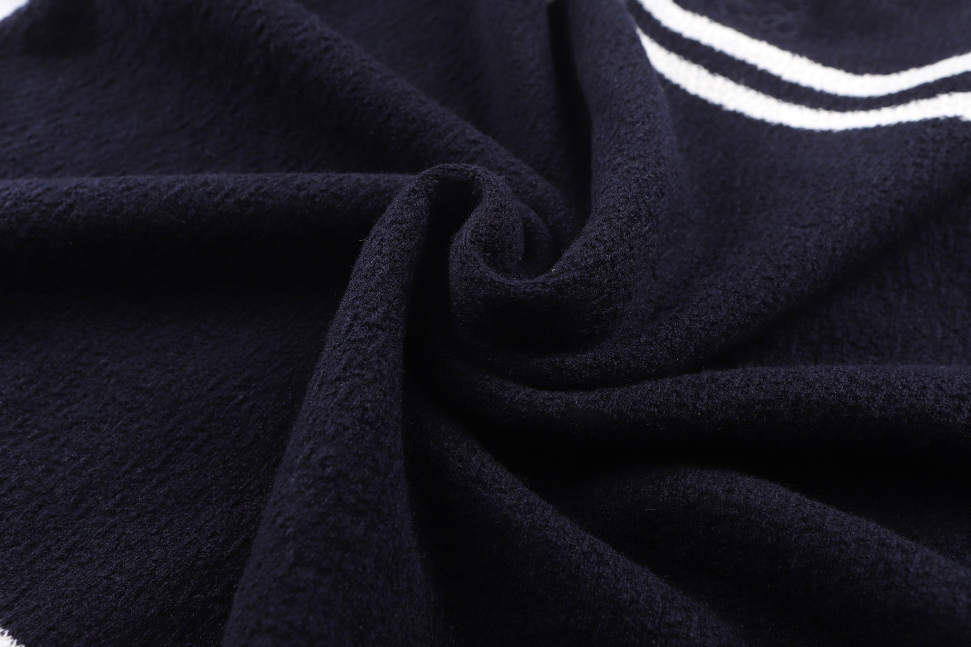 White and Black T-shirt - FashionHype.xyz
