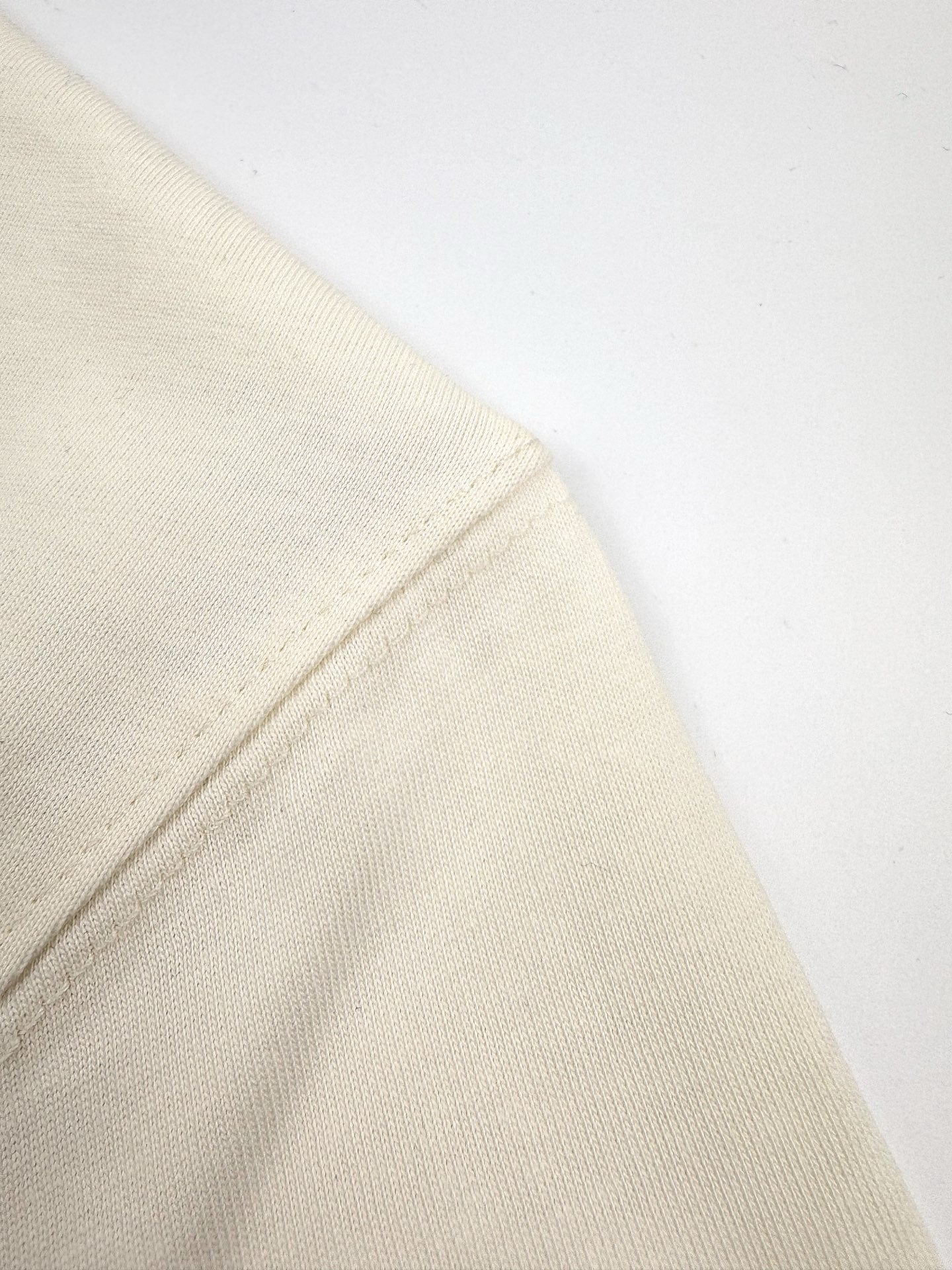 Off-white T-shirt - FashionHype.xyz
