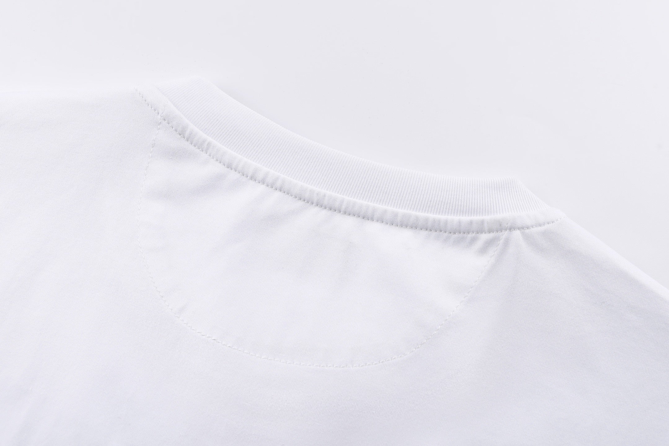 Multi-color T-shirt - FashionHype.xyz