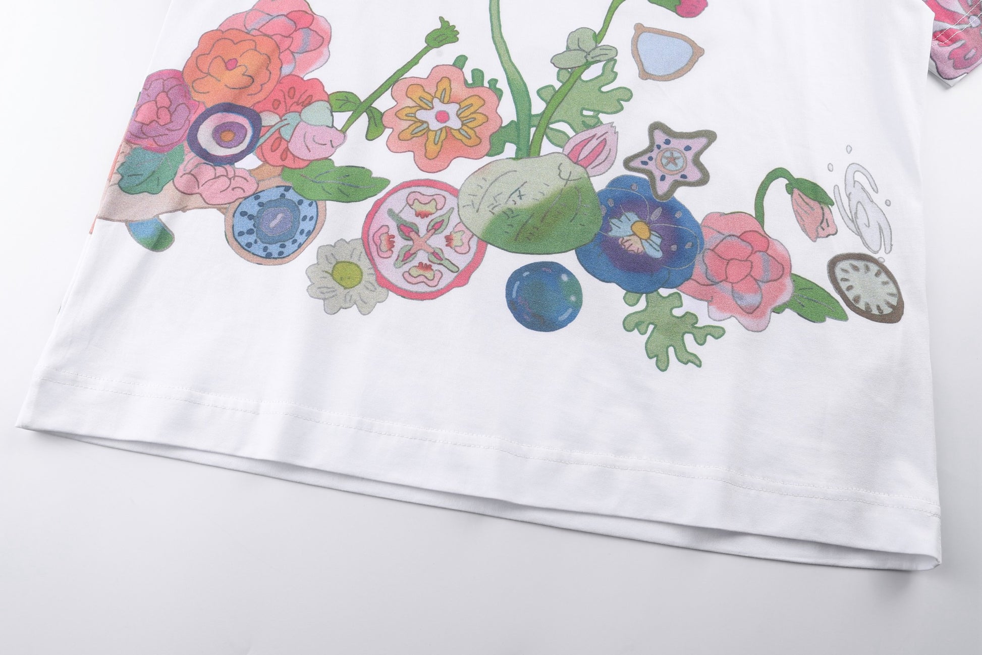 Multi-color T-shirt - FashionHype.xyz