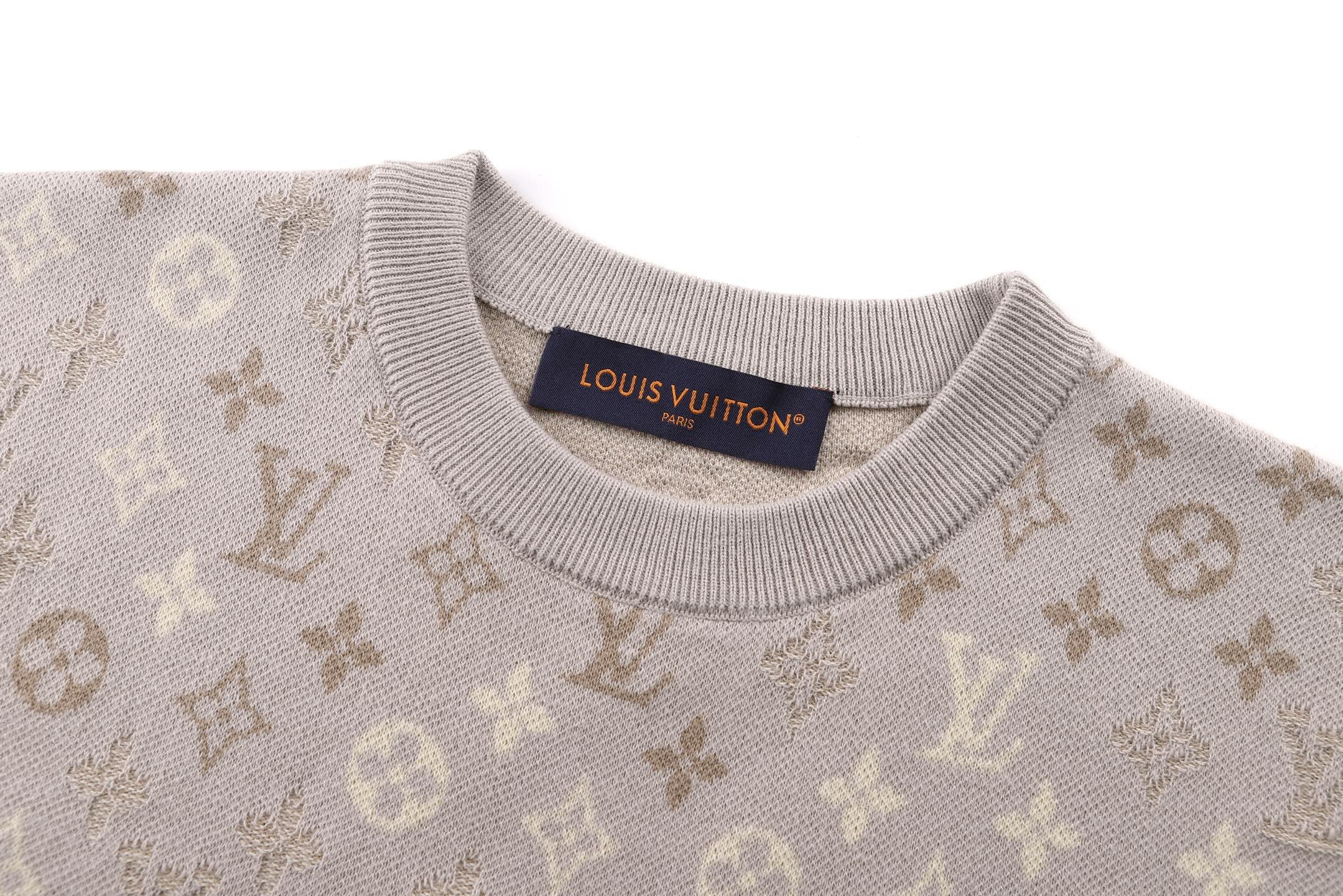 Brown T-shirt