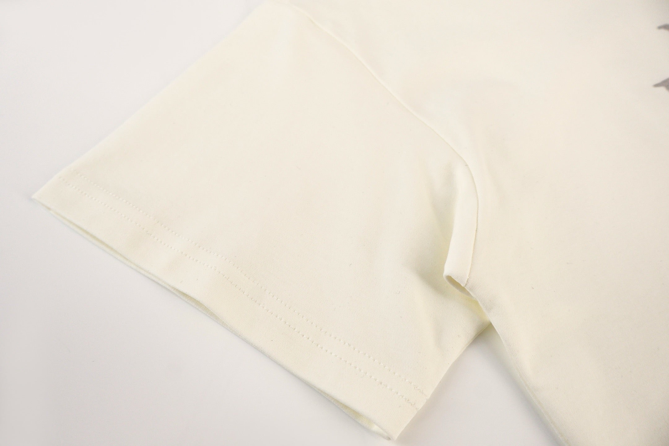 Black and Cream T-shirt - FashionHype.xyz