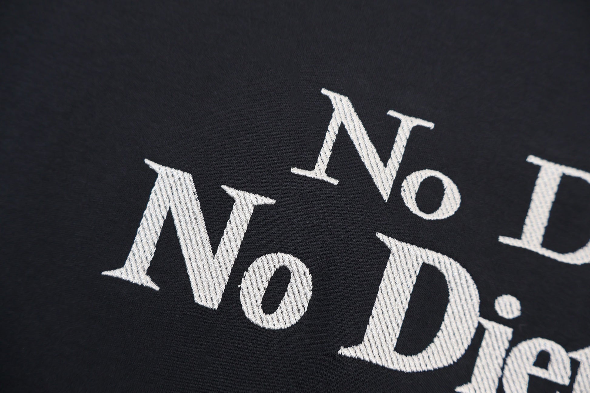 Black and Cream T-shirt - FashionHype.xyz
