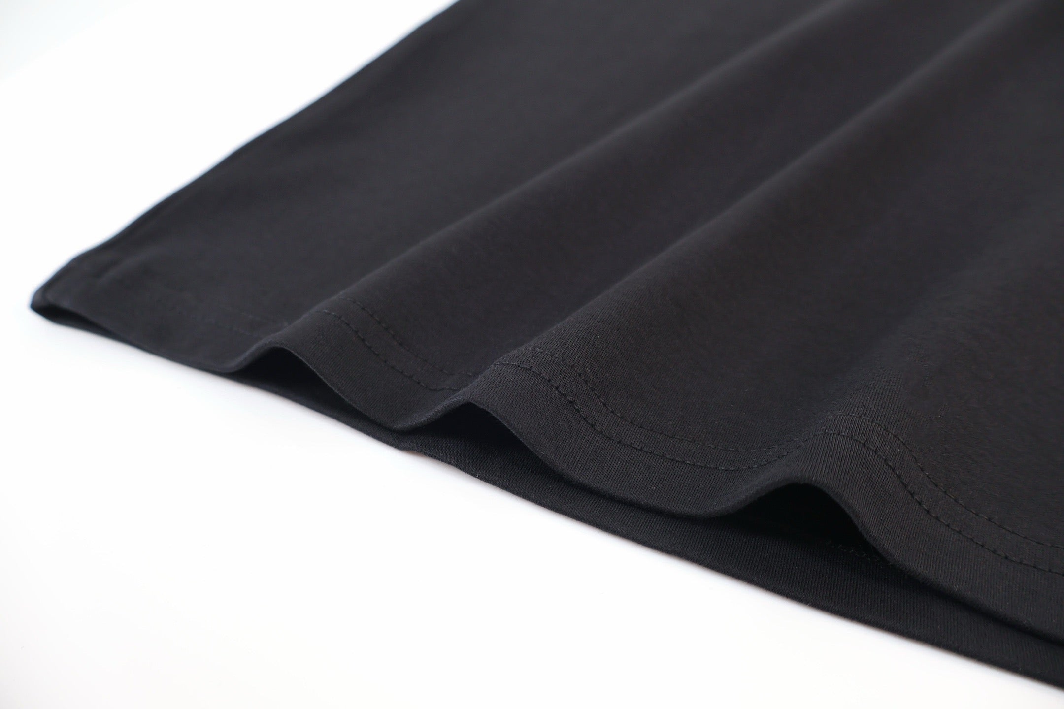 Black and Cream T-shirt - FashionHype.xyz
