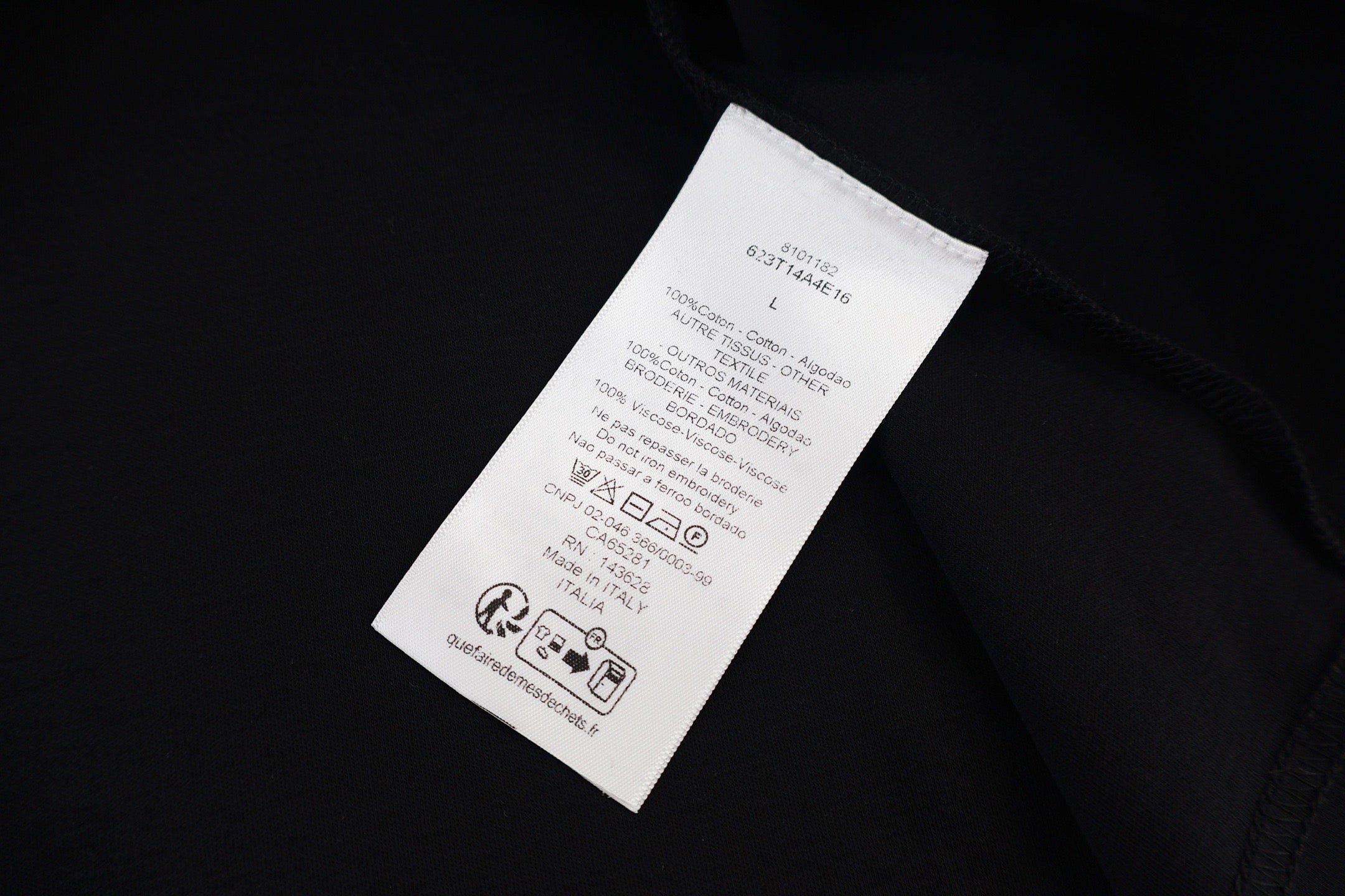 Black and Cream T-shirt - FashionHype.xyz
