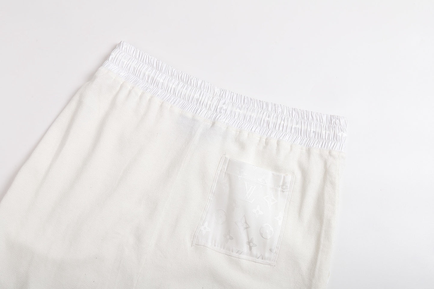 White Short