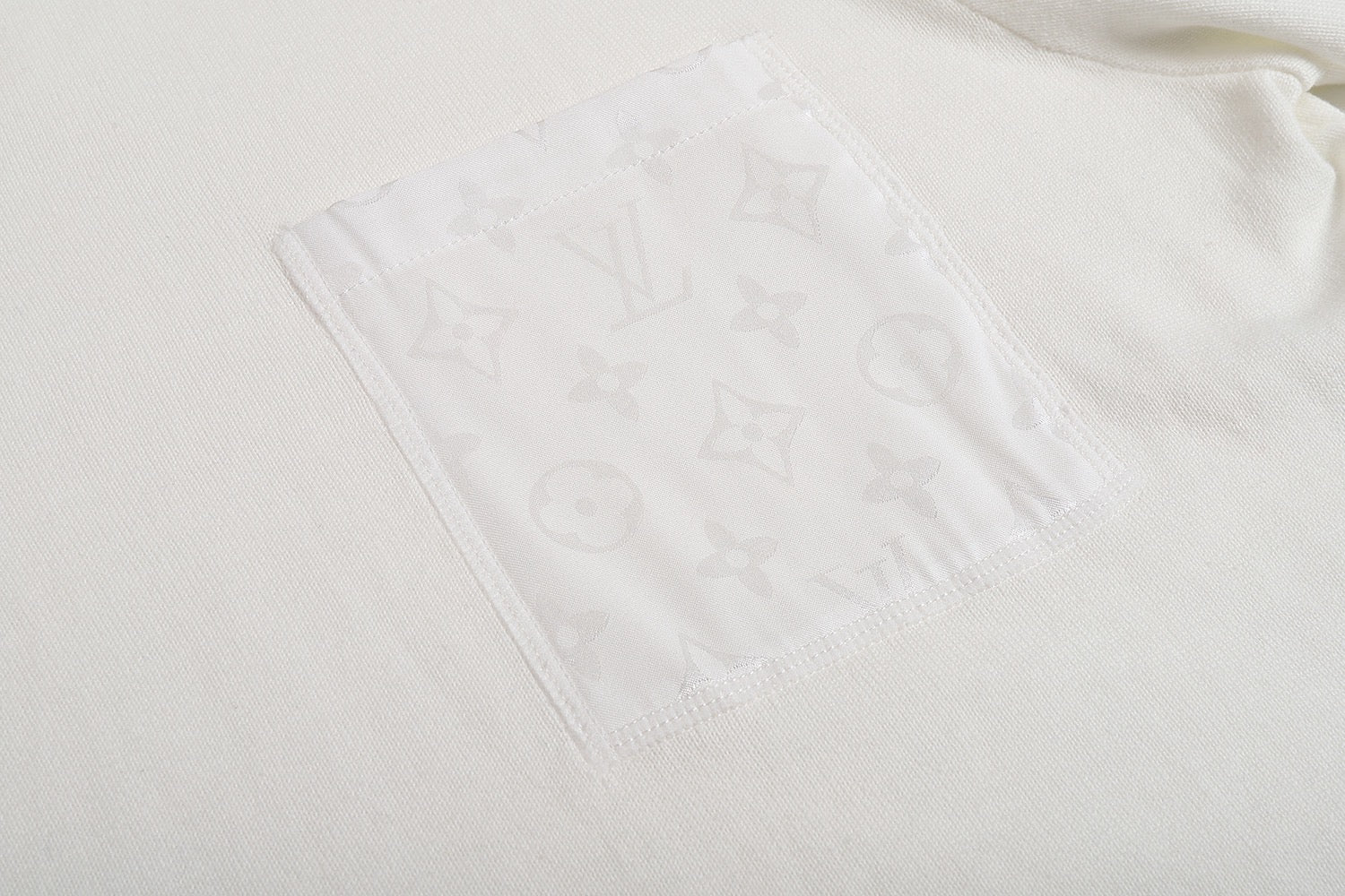 White T-shirt