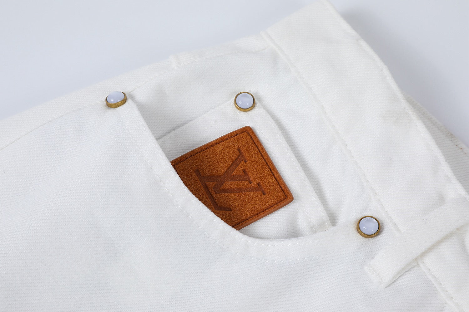 White Pant