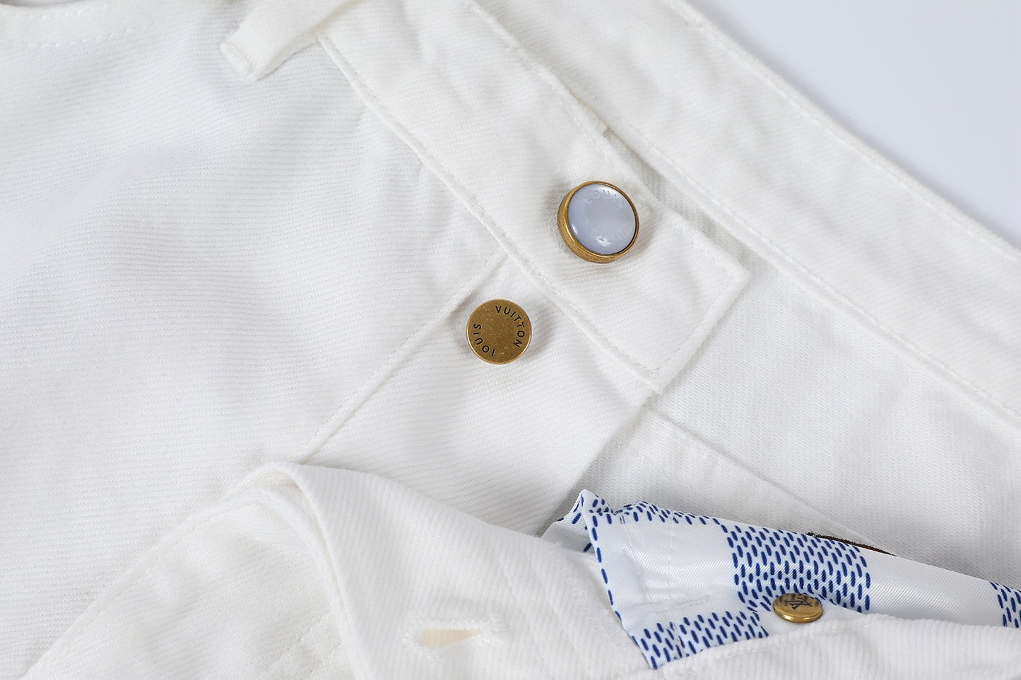 White Pant