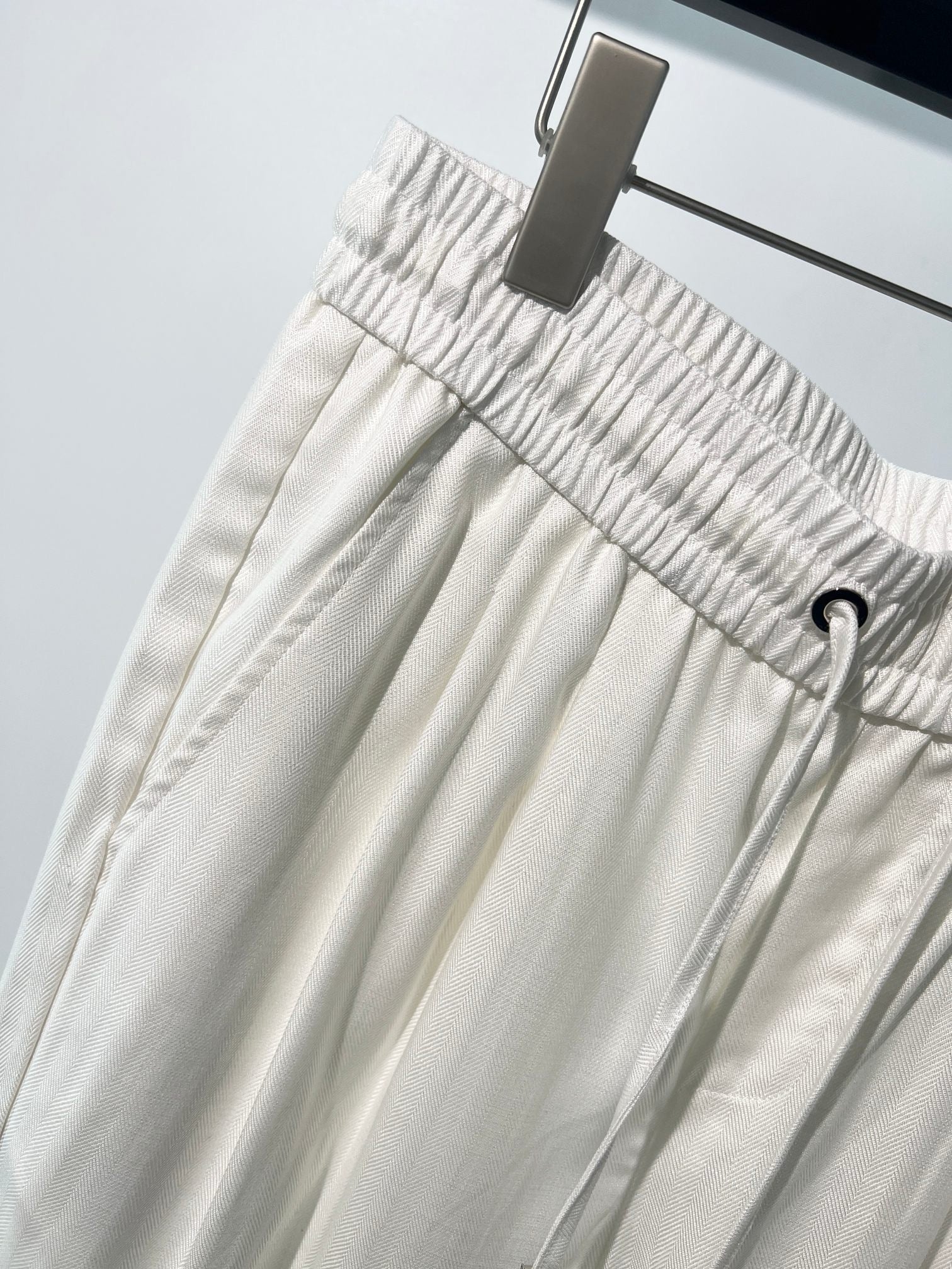 White Pant