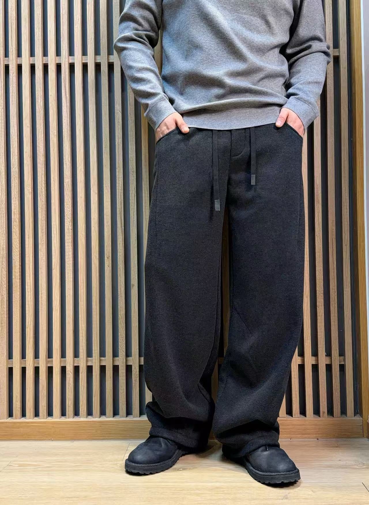 Black Pant