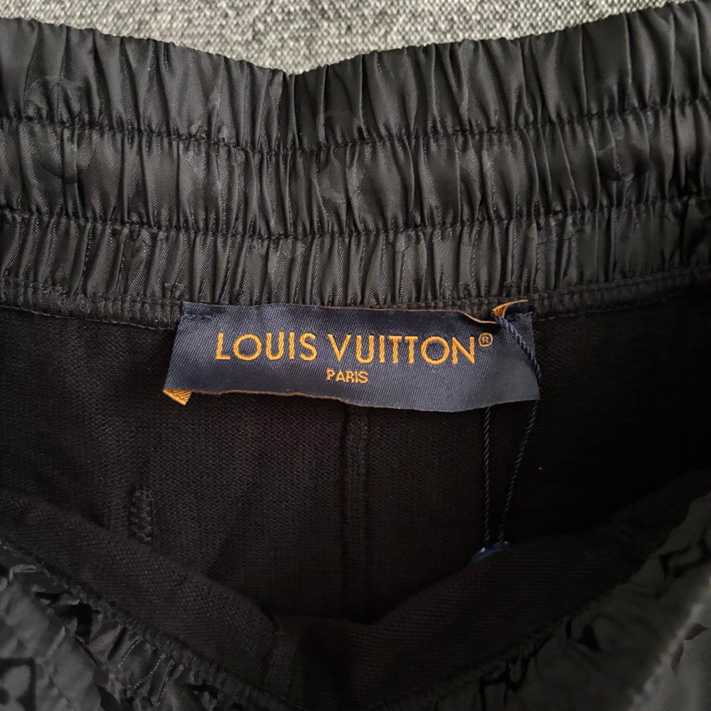 Black Short