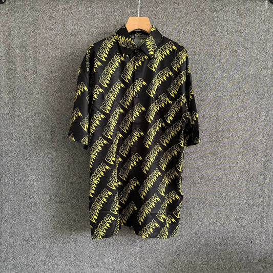 Black yellow T-shirt