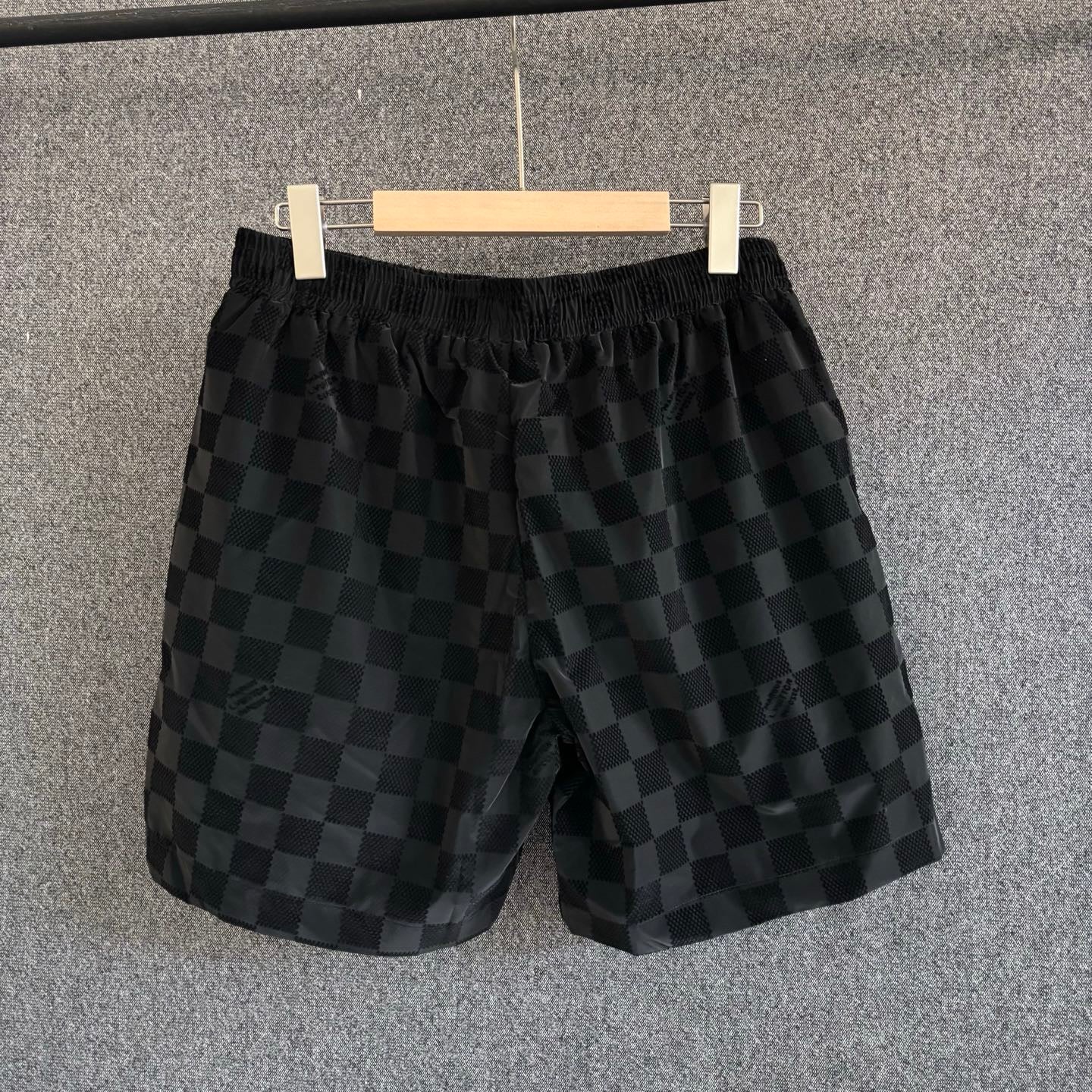Black Short
