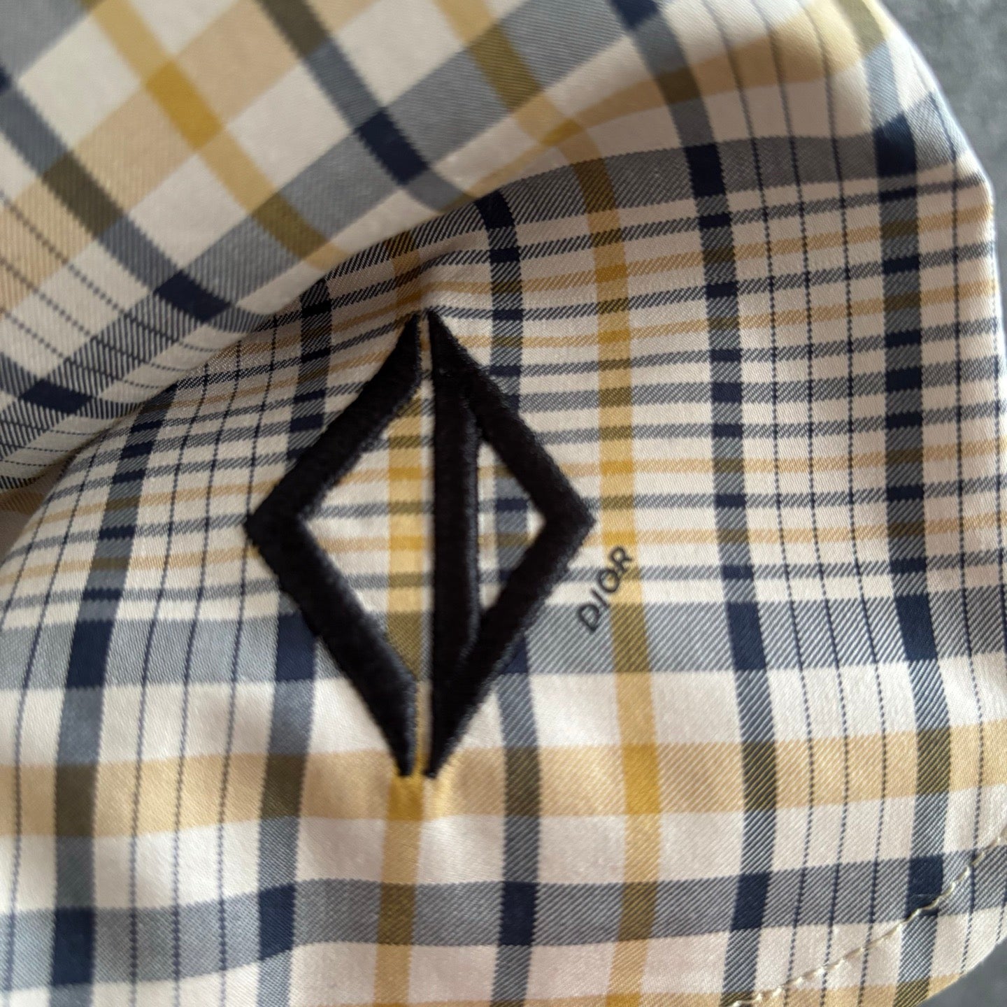 Multi-color Short