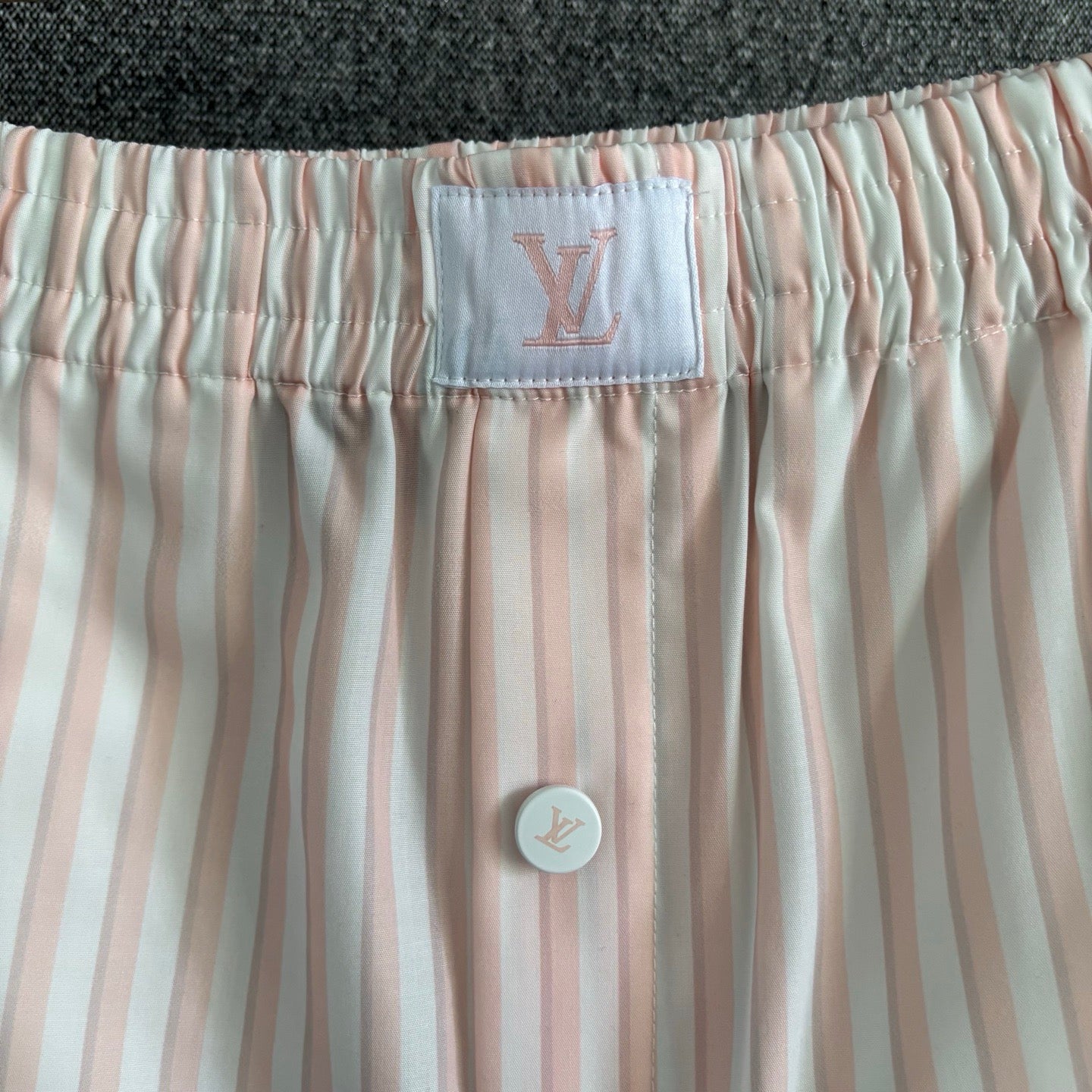 Multi-color Short