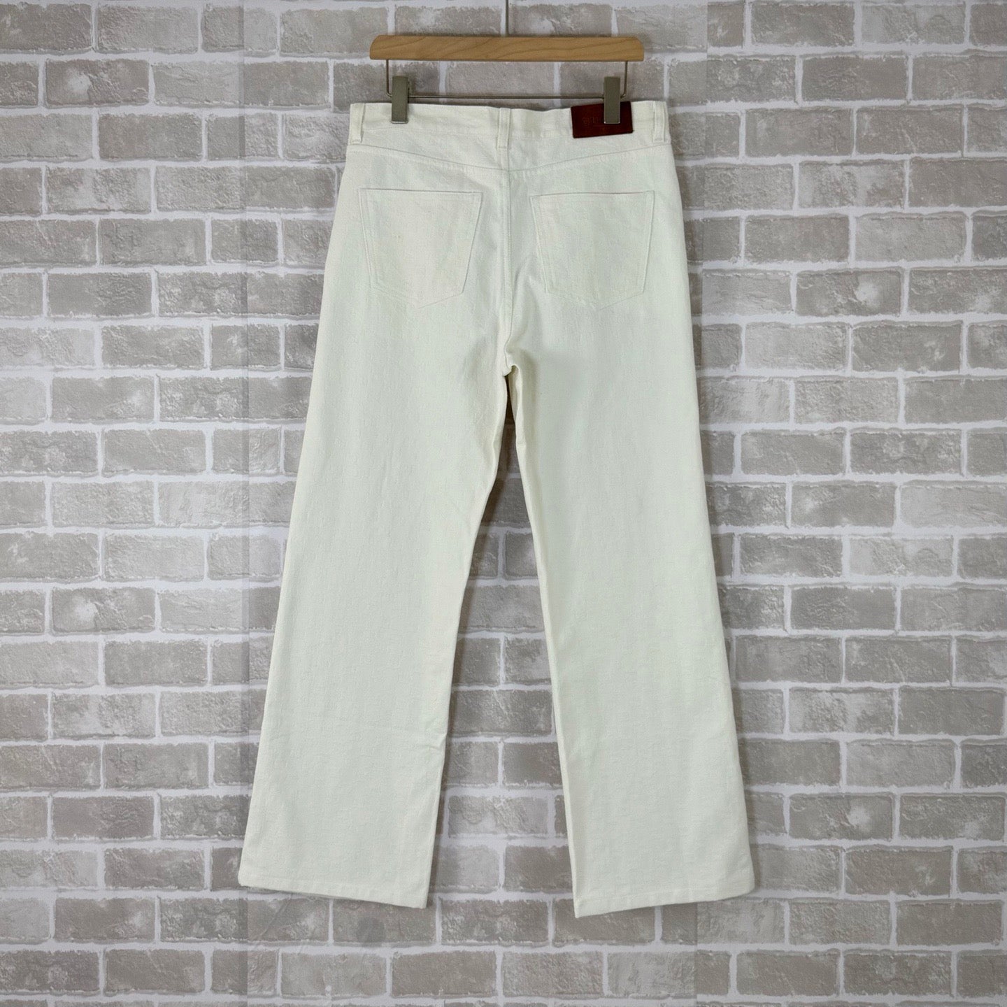 Off-white Pant