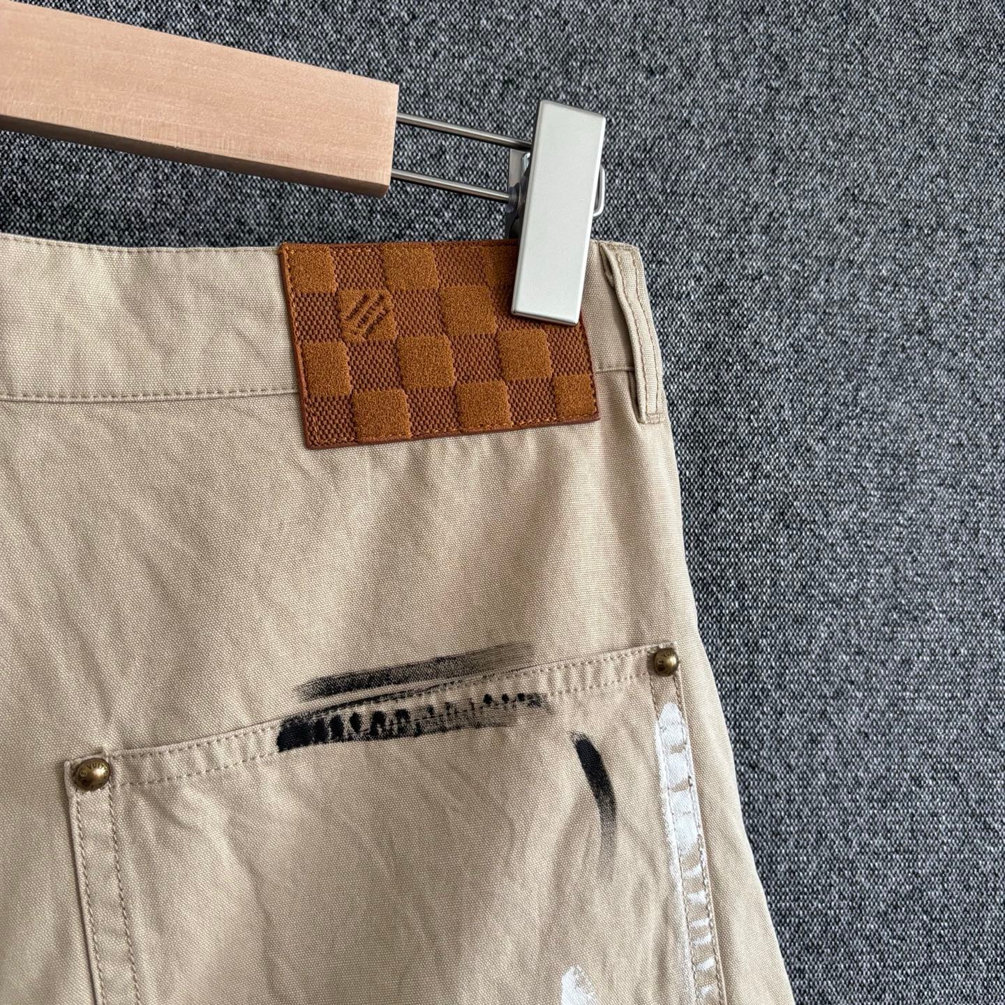 Brown Short