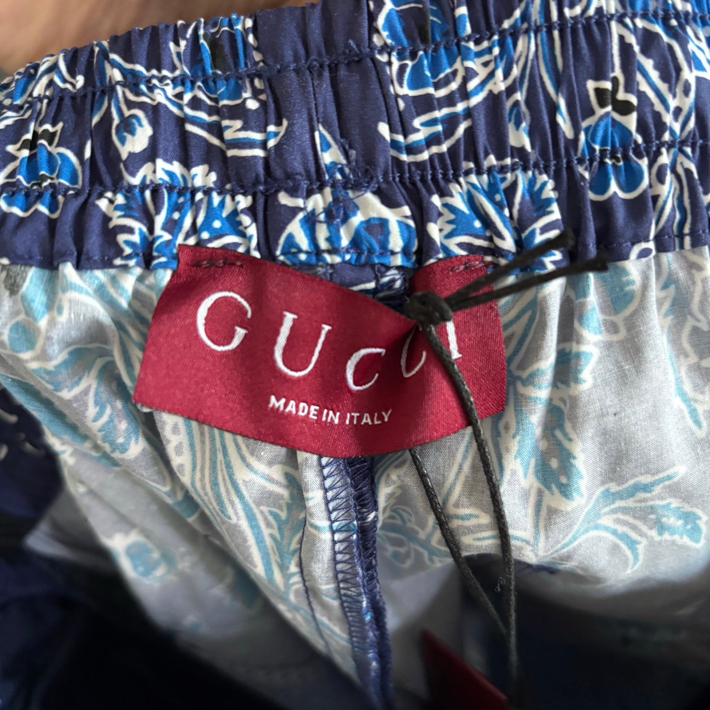 Multi-color Short