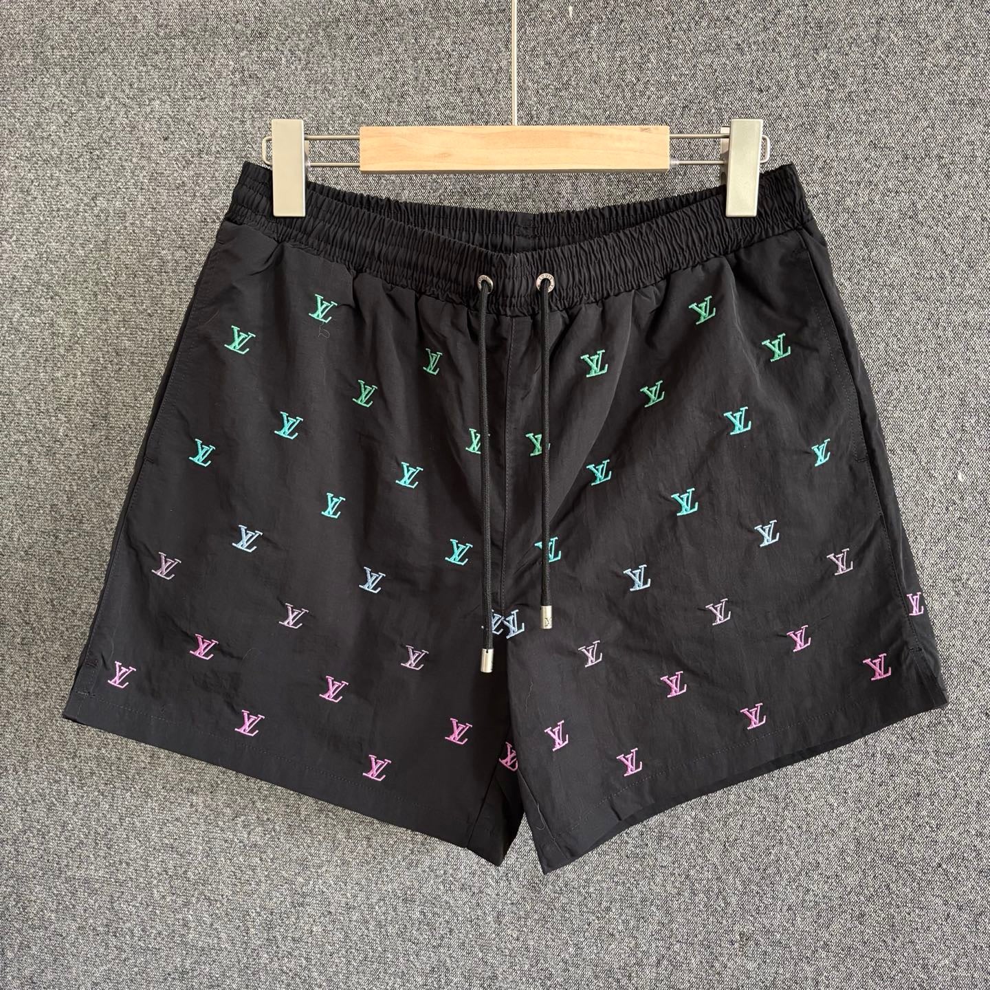 Black Short