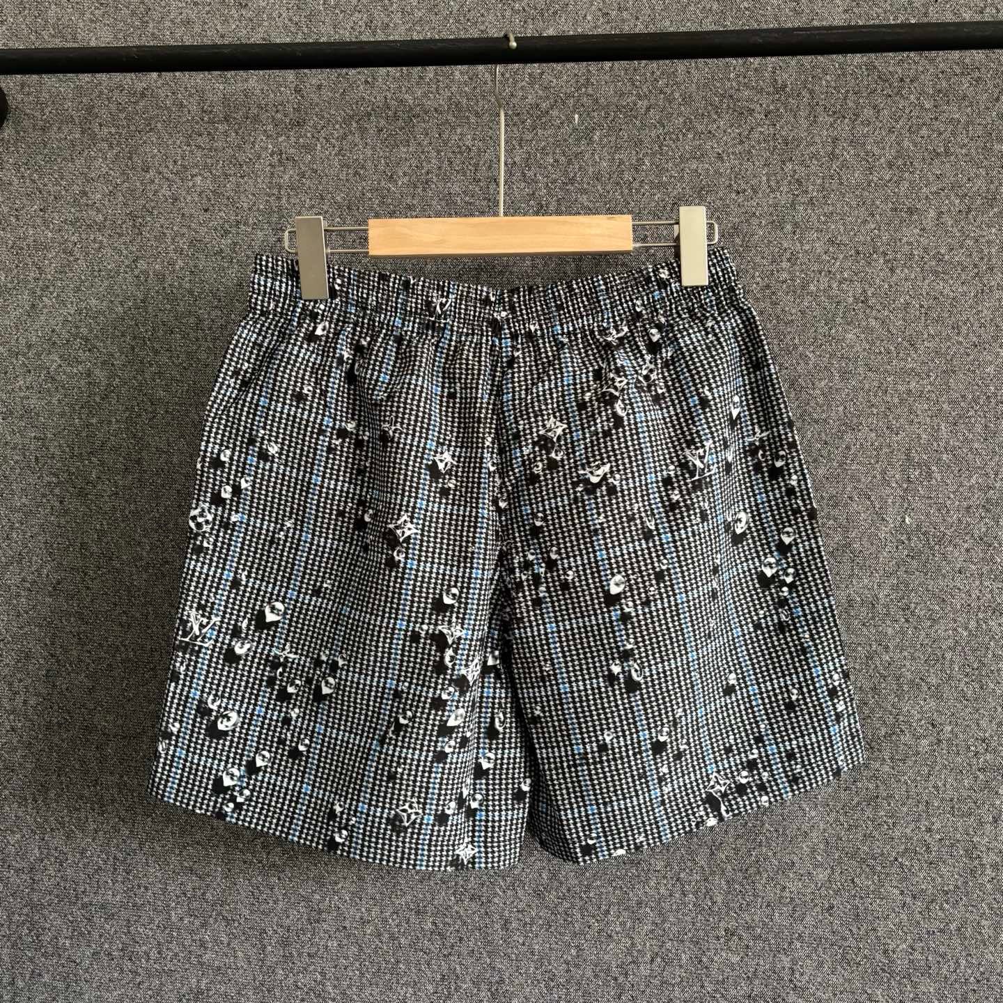 Multi-color Short