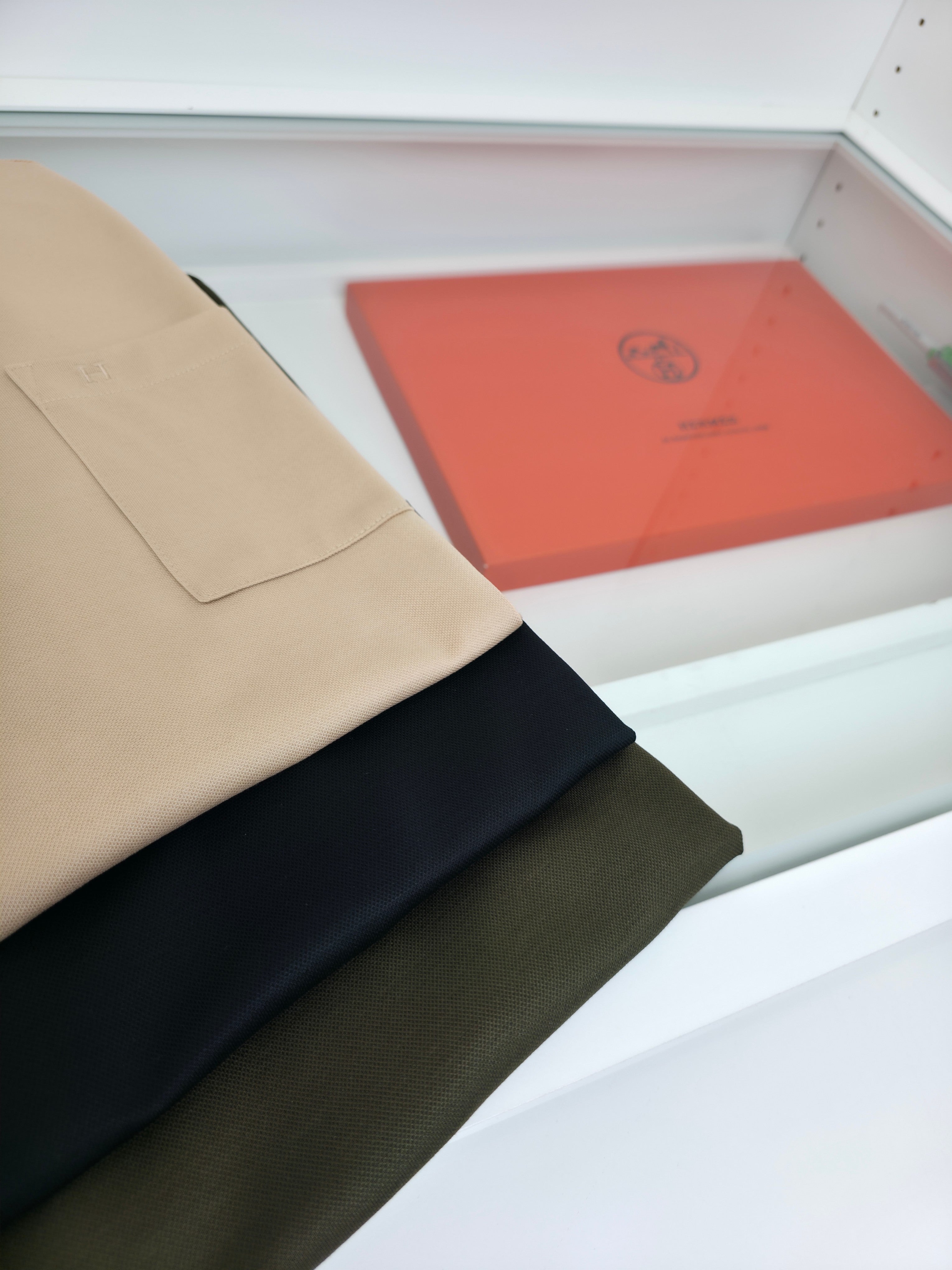 Multi-color T-shirt - FashionHype.xyz