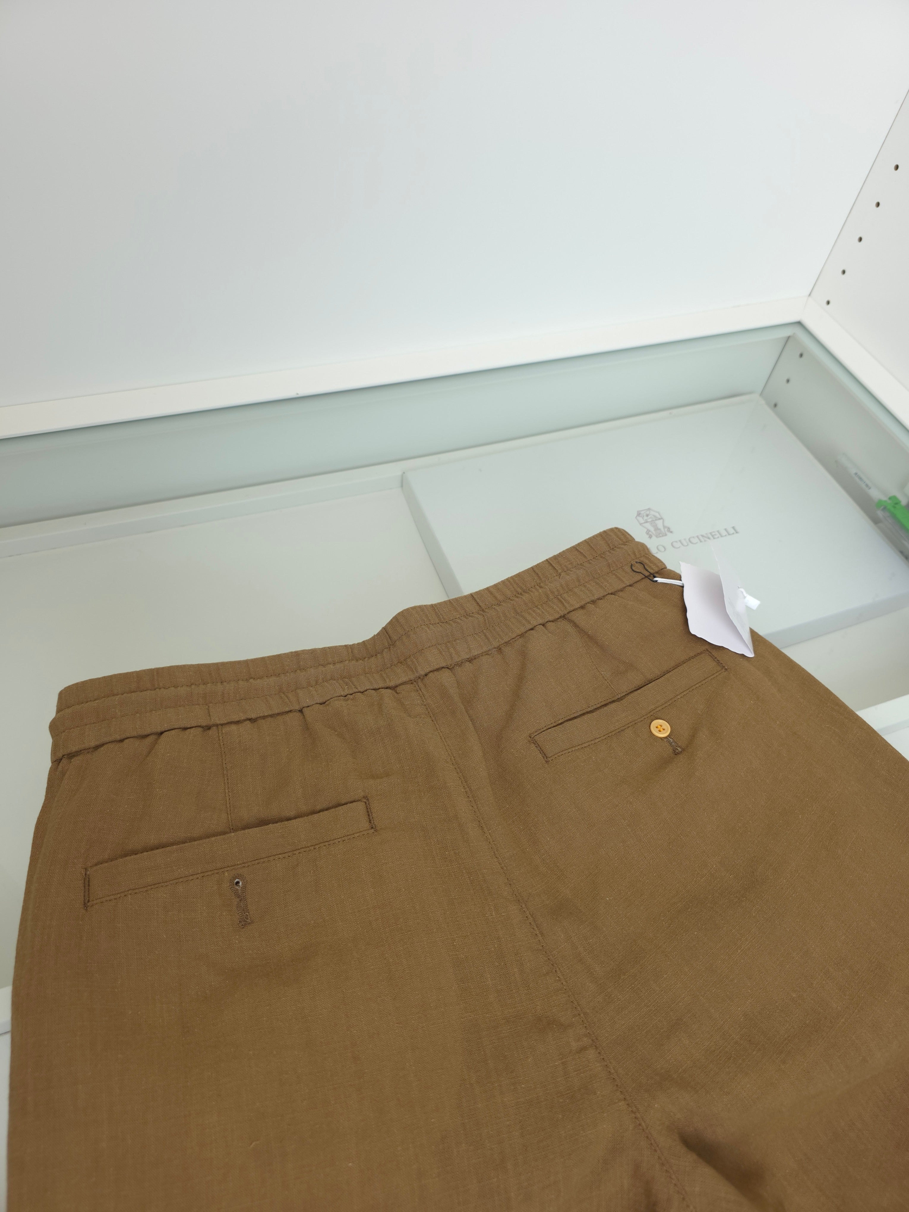 Multi-color Short