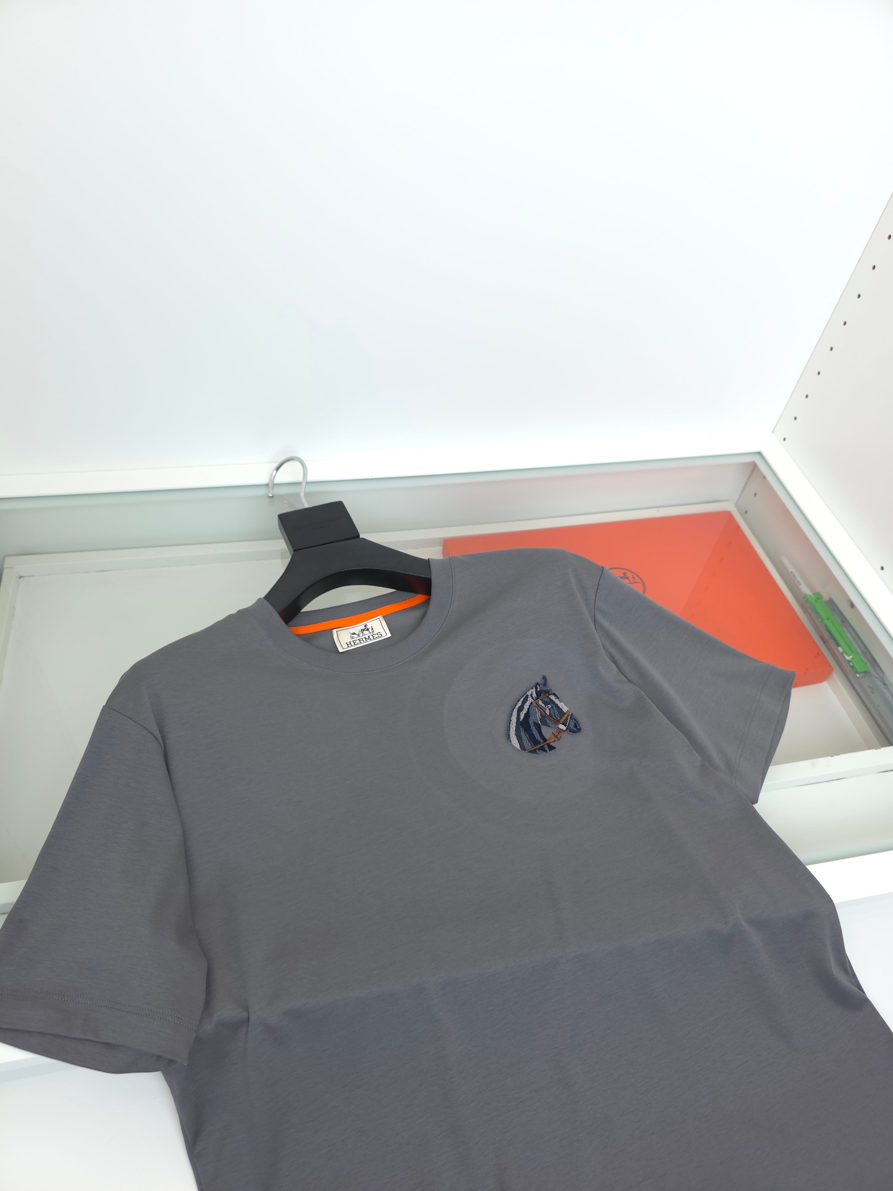 Multi-color T-shirt - FashionHype.xyz