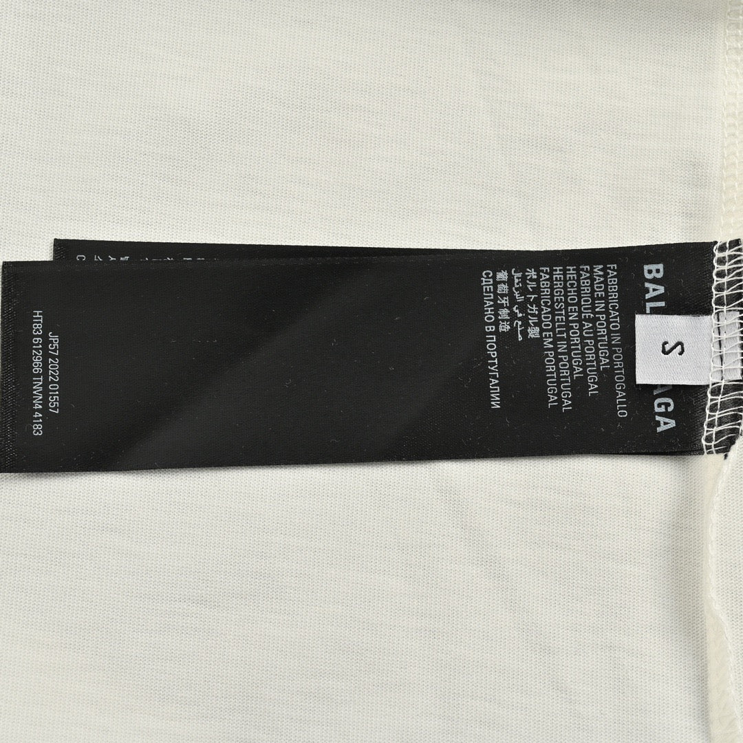 Black and White T-shirt - FashionHype.xyz