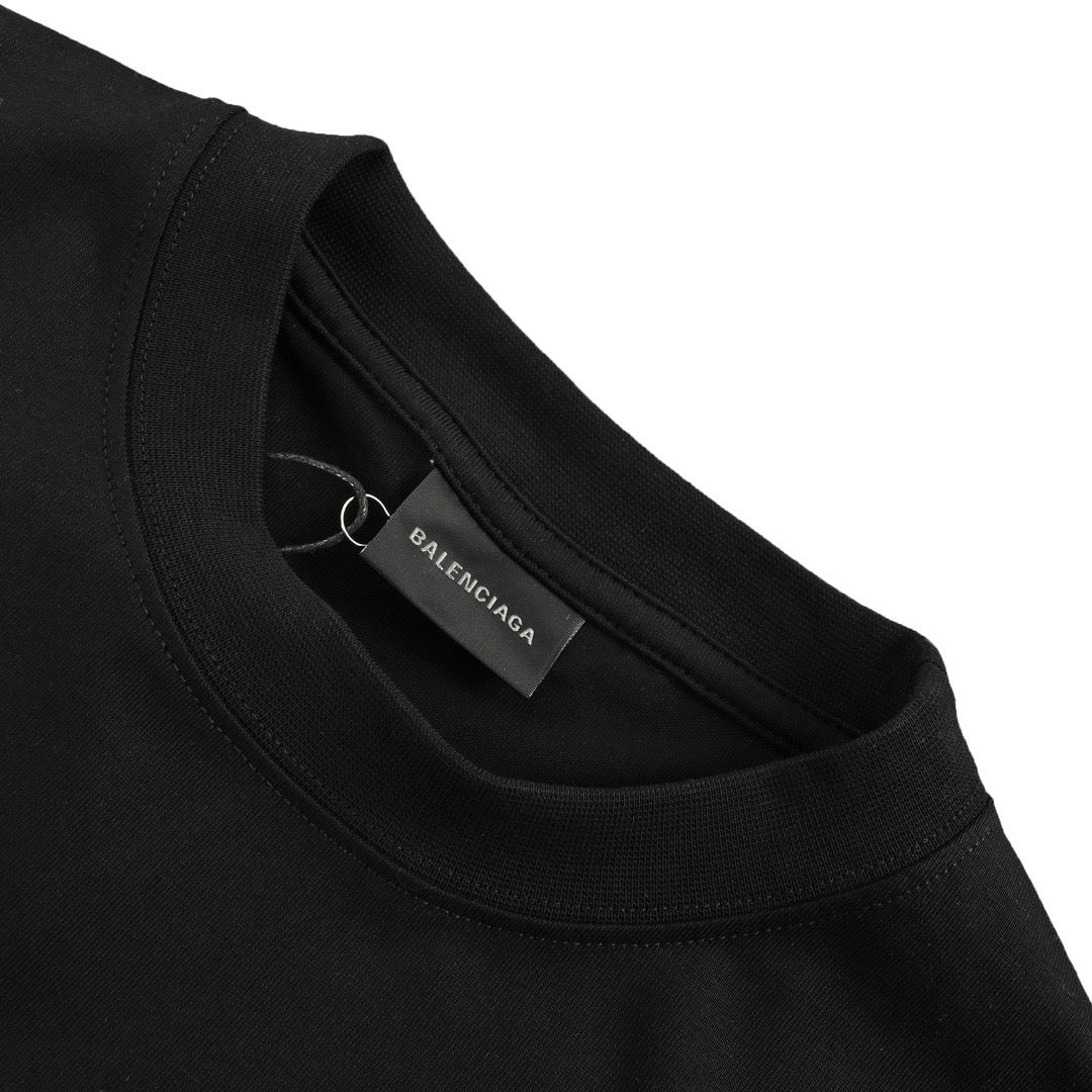 Black and White T-shirt - FashionHype.xyz