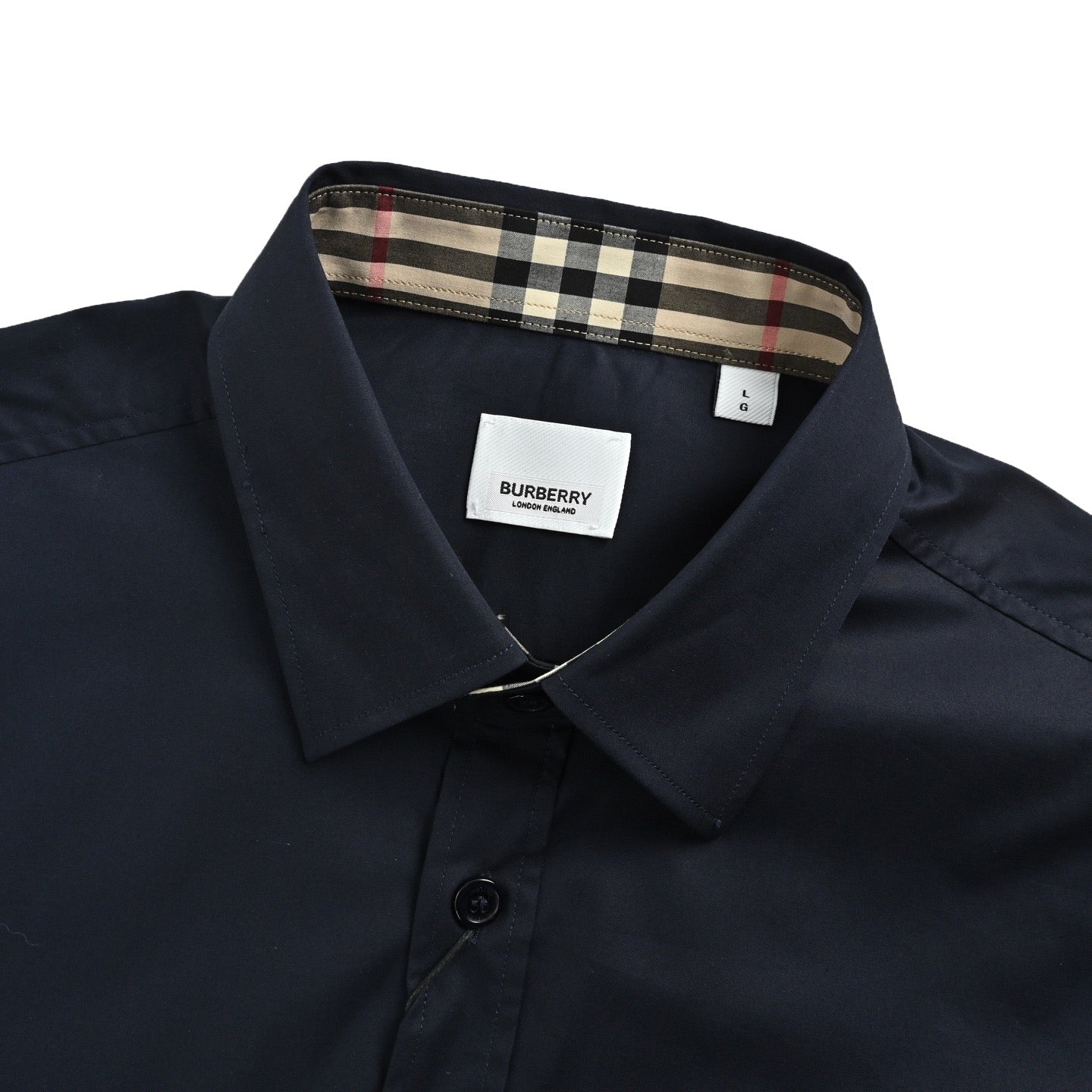 White and Black Shirt - FashionHype.xyz