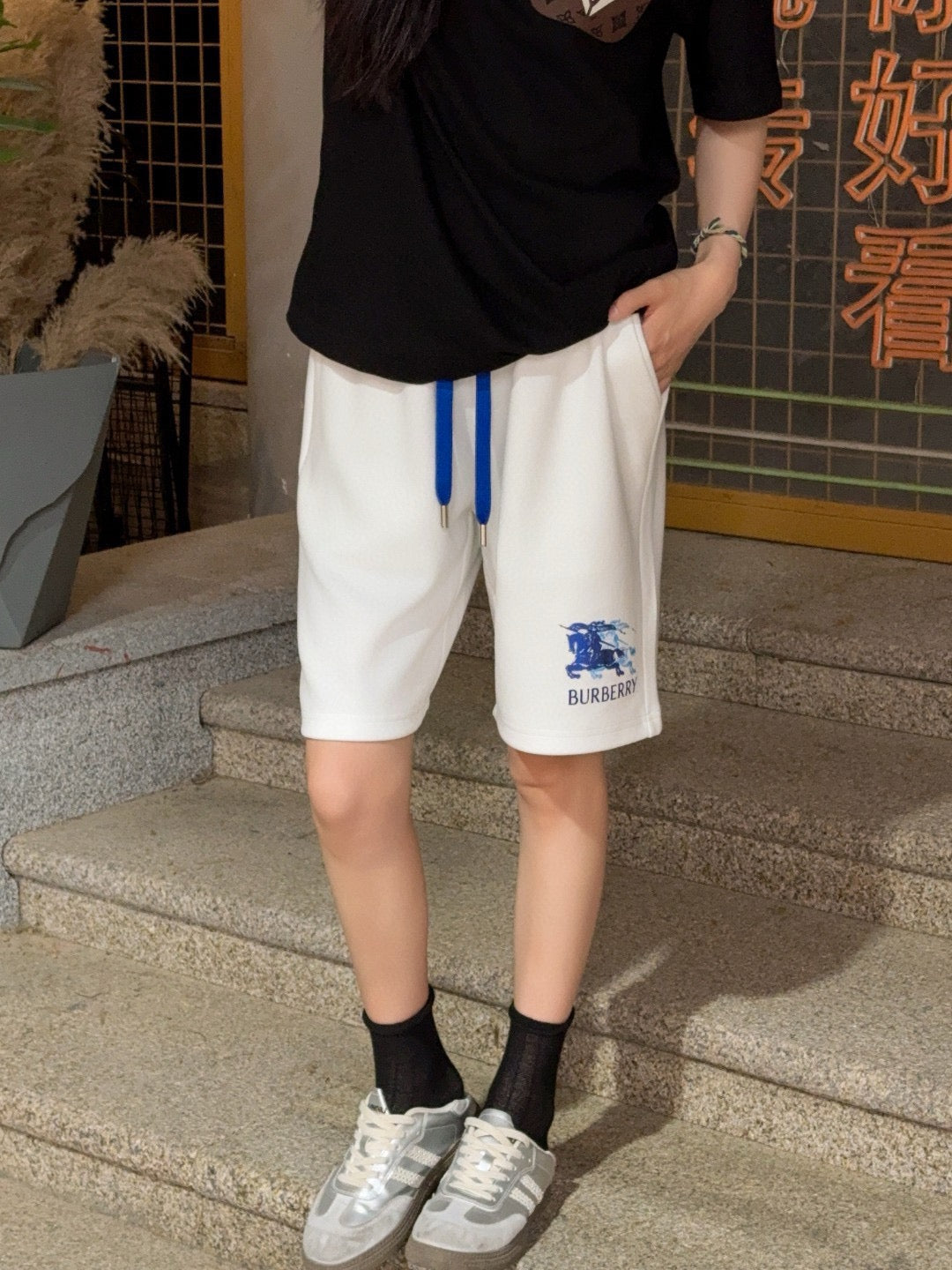 White Short