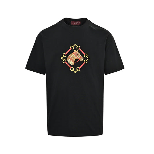 White and Black T-shirt - FashionHype.xyz