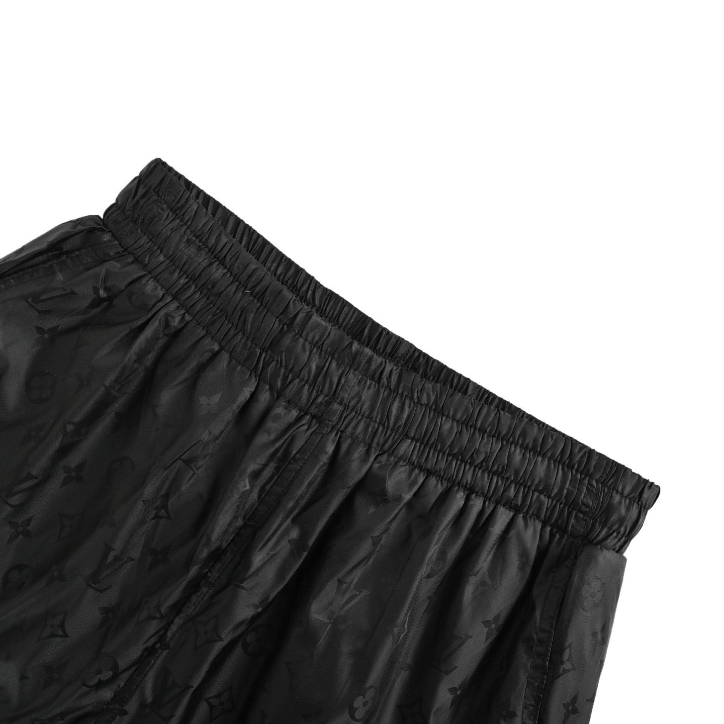 Black and White Short