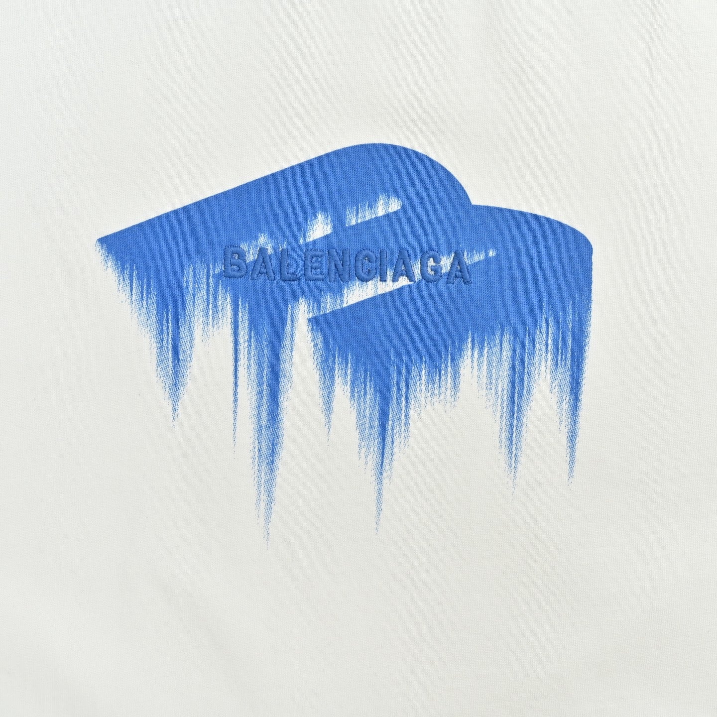 Black and White T-shirt - FashionHype.xyz